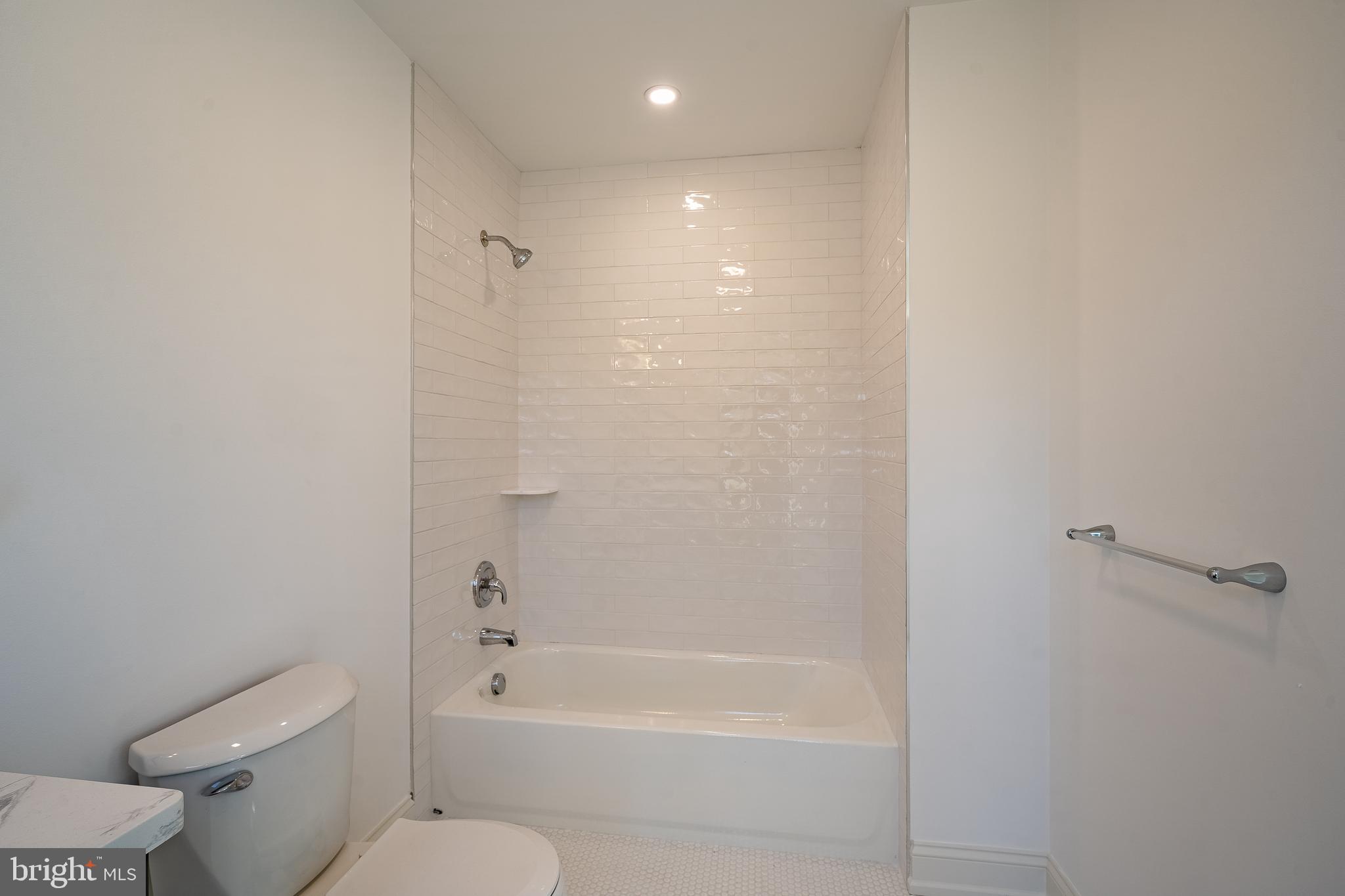 MILL CREEK ESTS - Residential