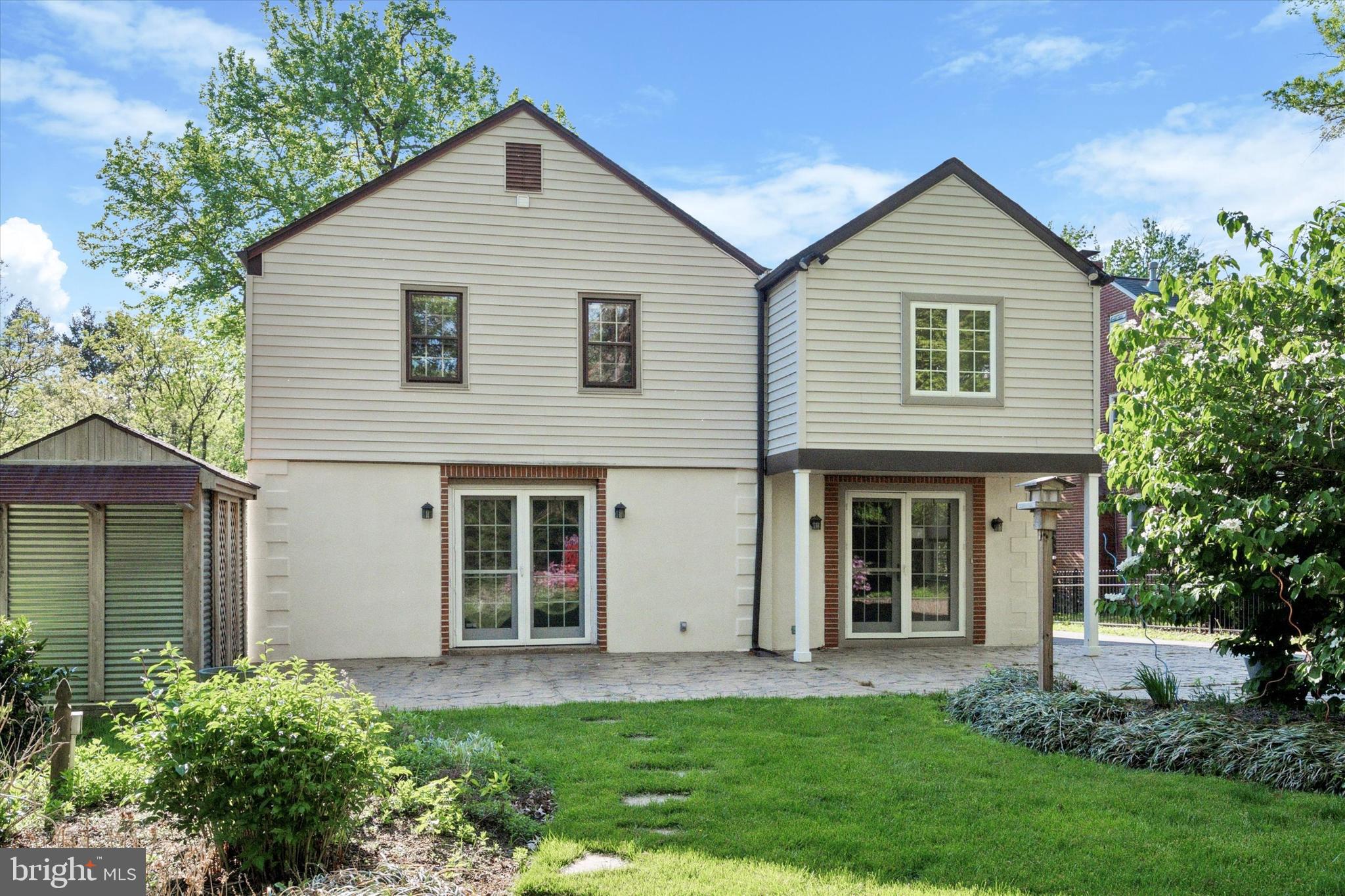 SHORTRIDGE - Residential