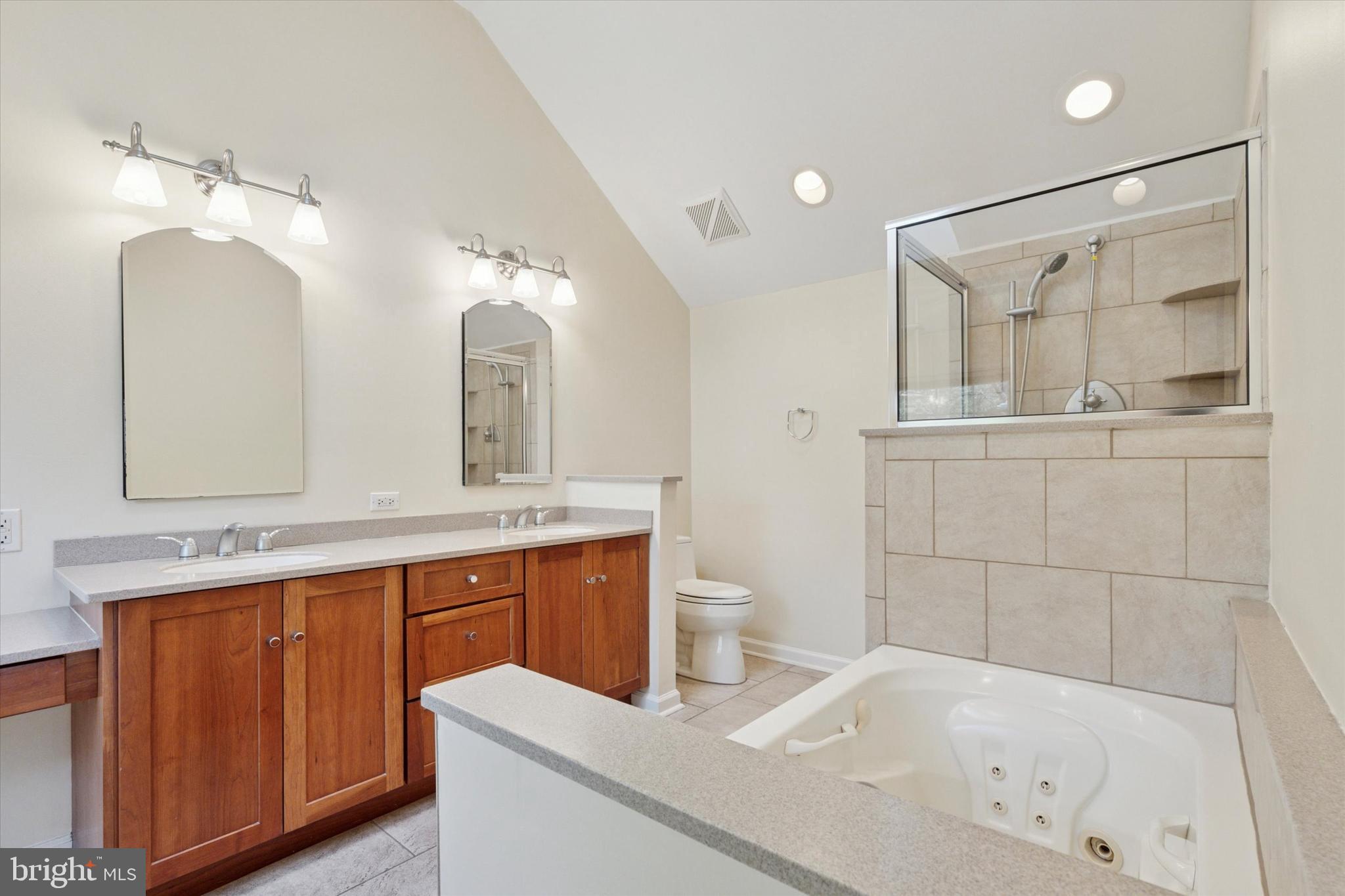 SHORTRIDGE - Residential