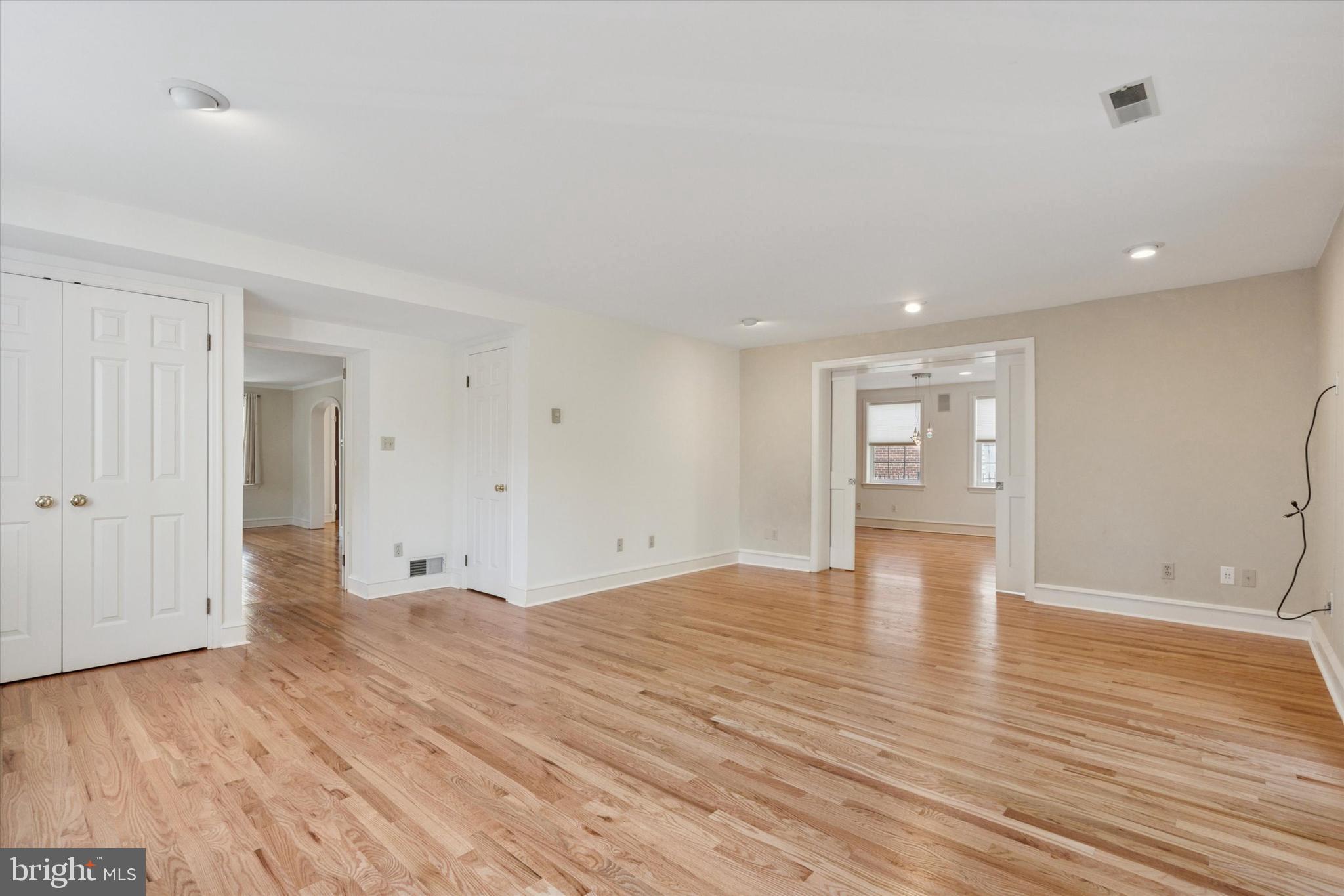 SHORTRIDGE - Residential