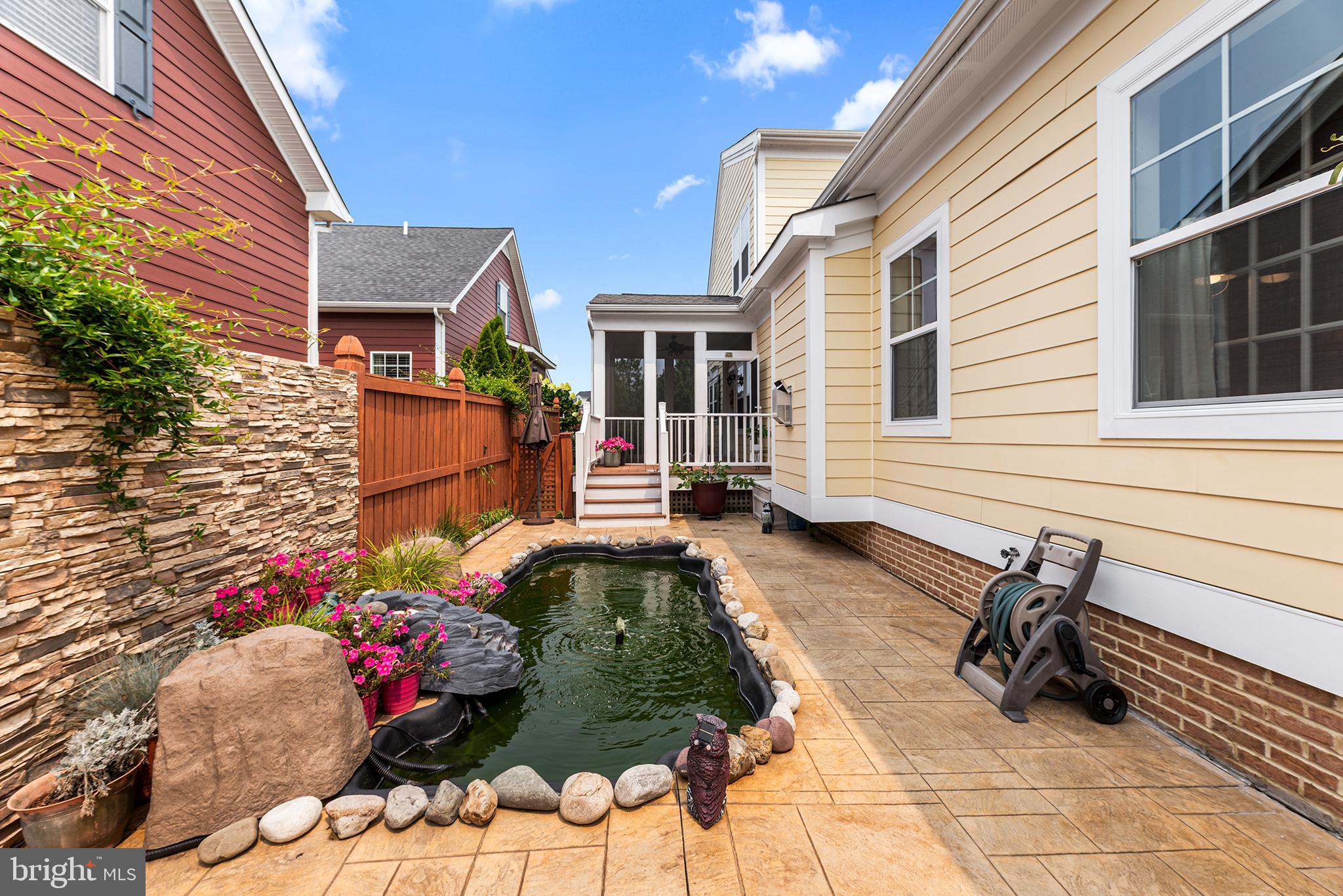 GIBSONS GRANT - Residential