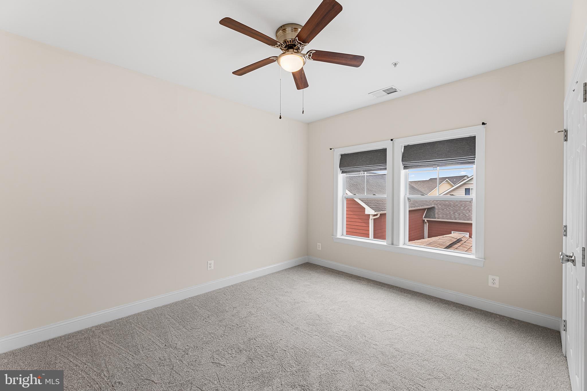 GIBSONS GRANT - Residential