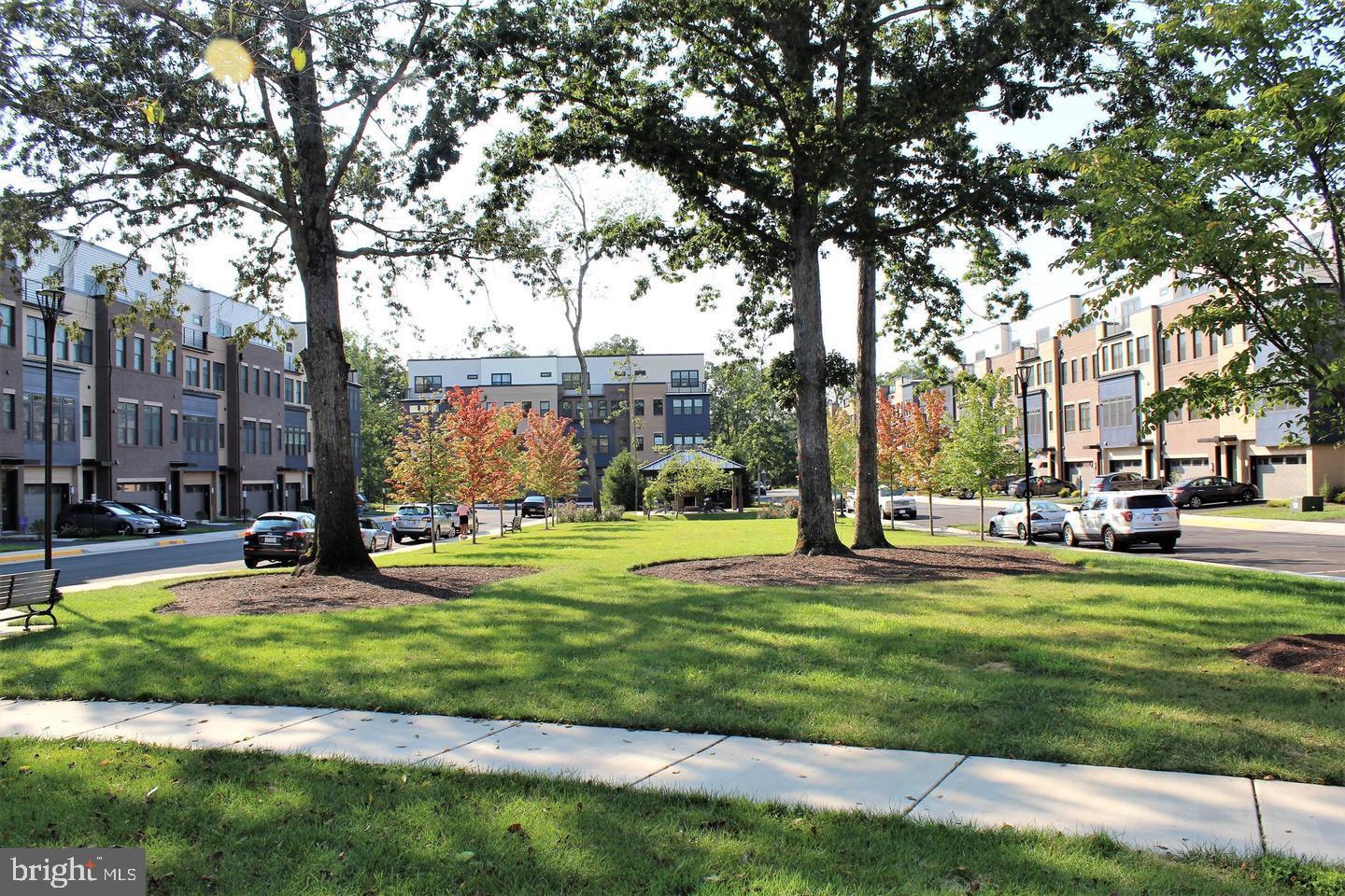 BRAMBLETON - Residential