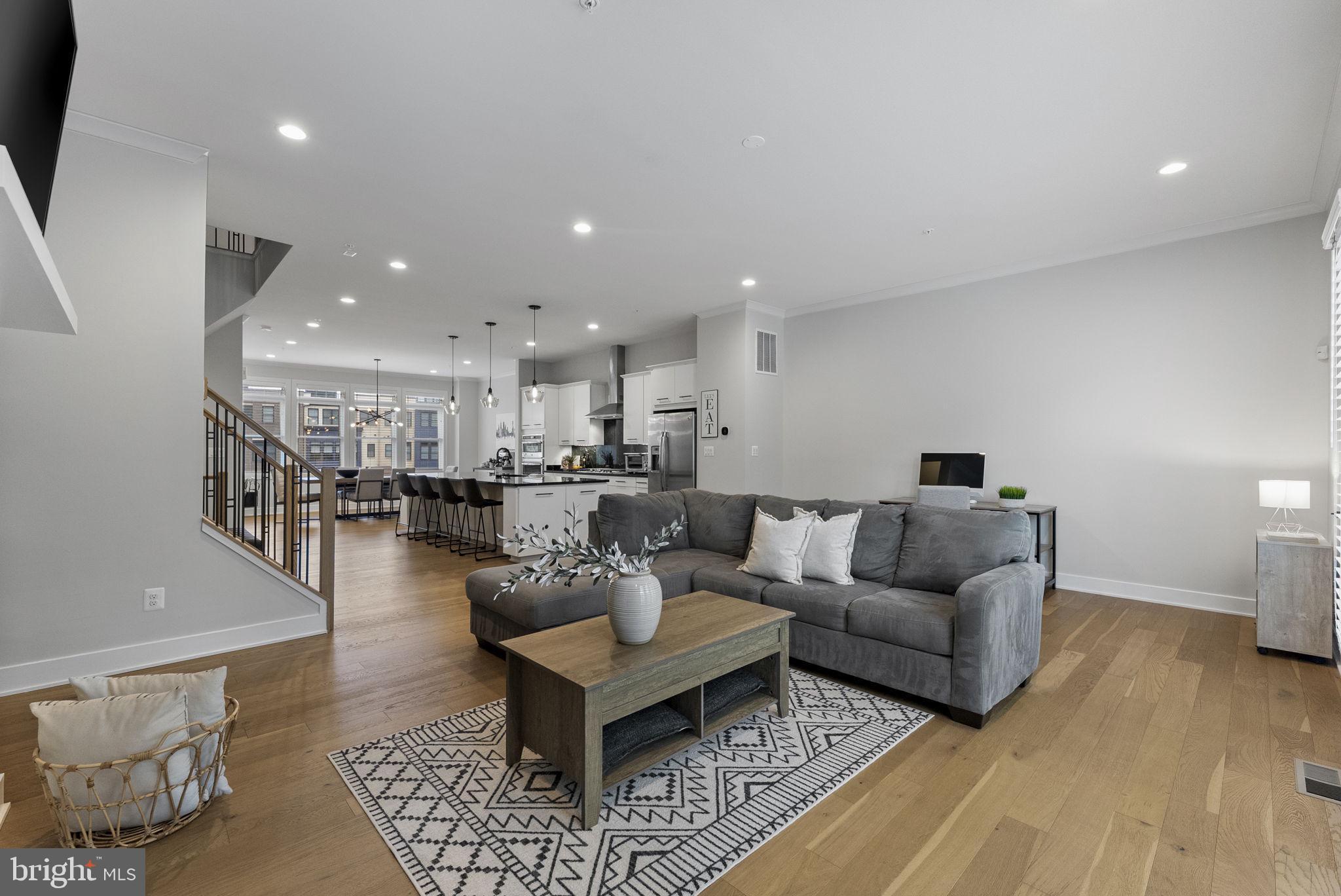 BRAMBLETON - Residential