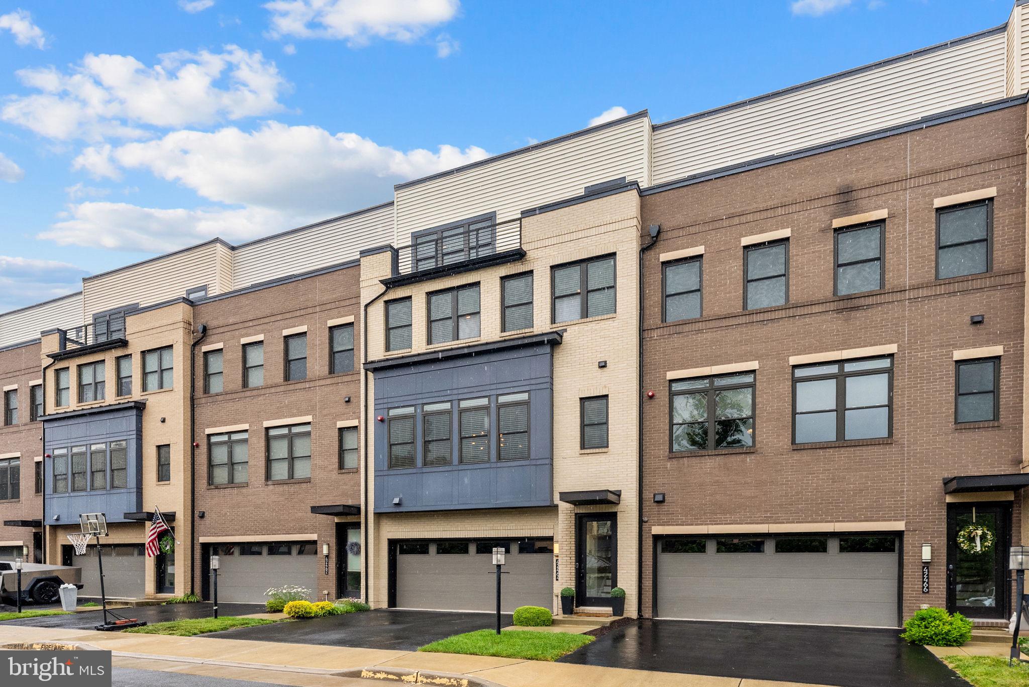 BRAMBLETON - Residential