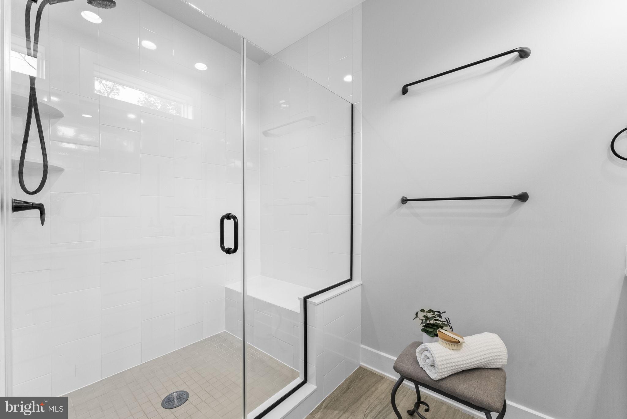 BRAMBLETON - Residential
