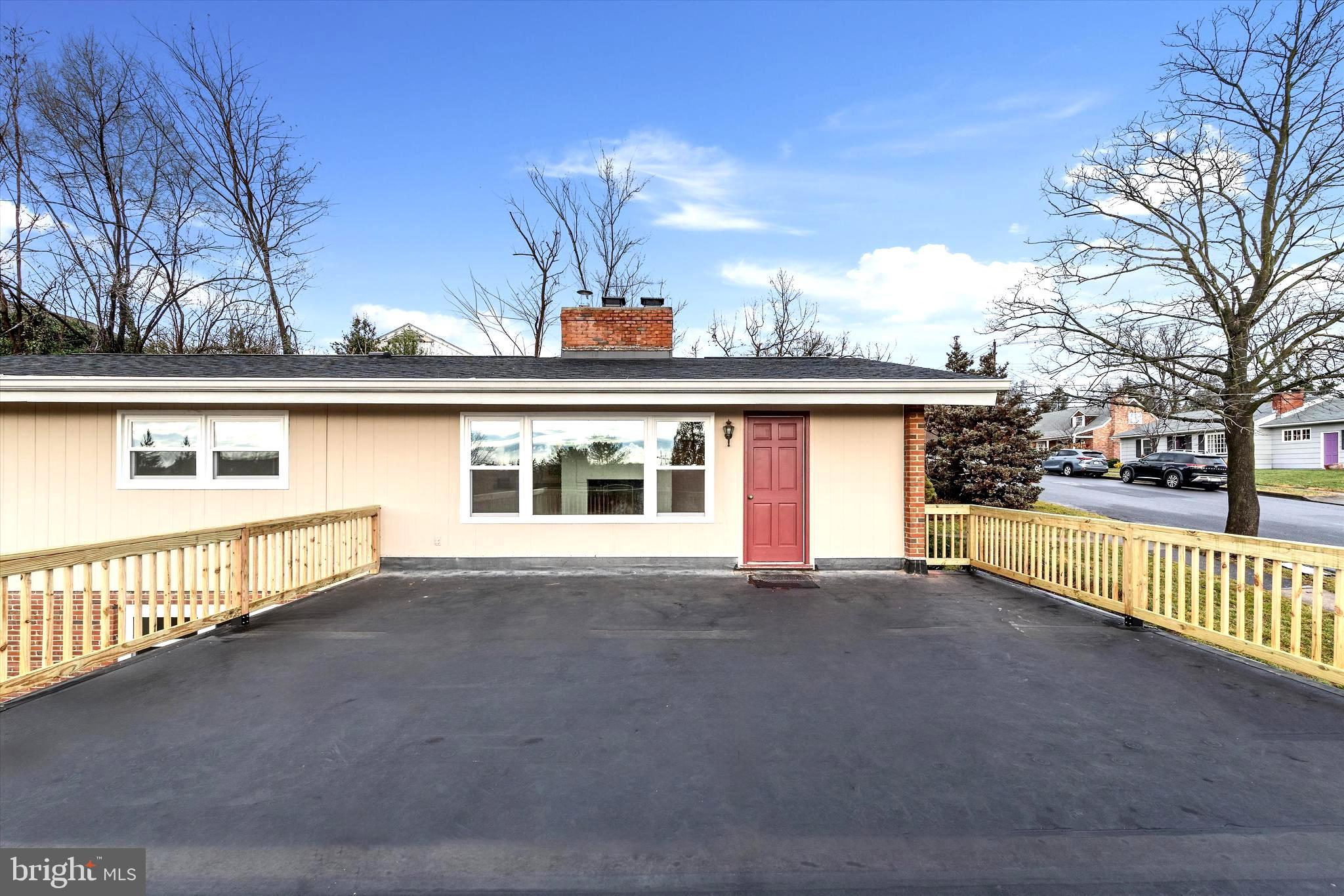 TOAN & YOST - Residential