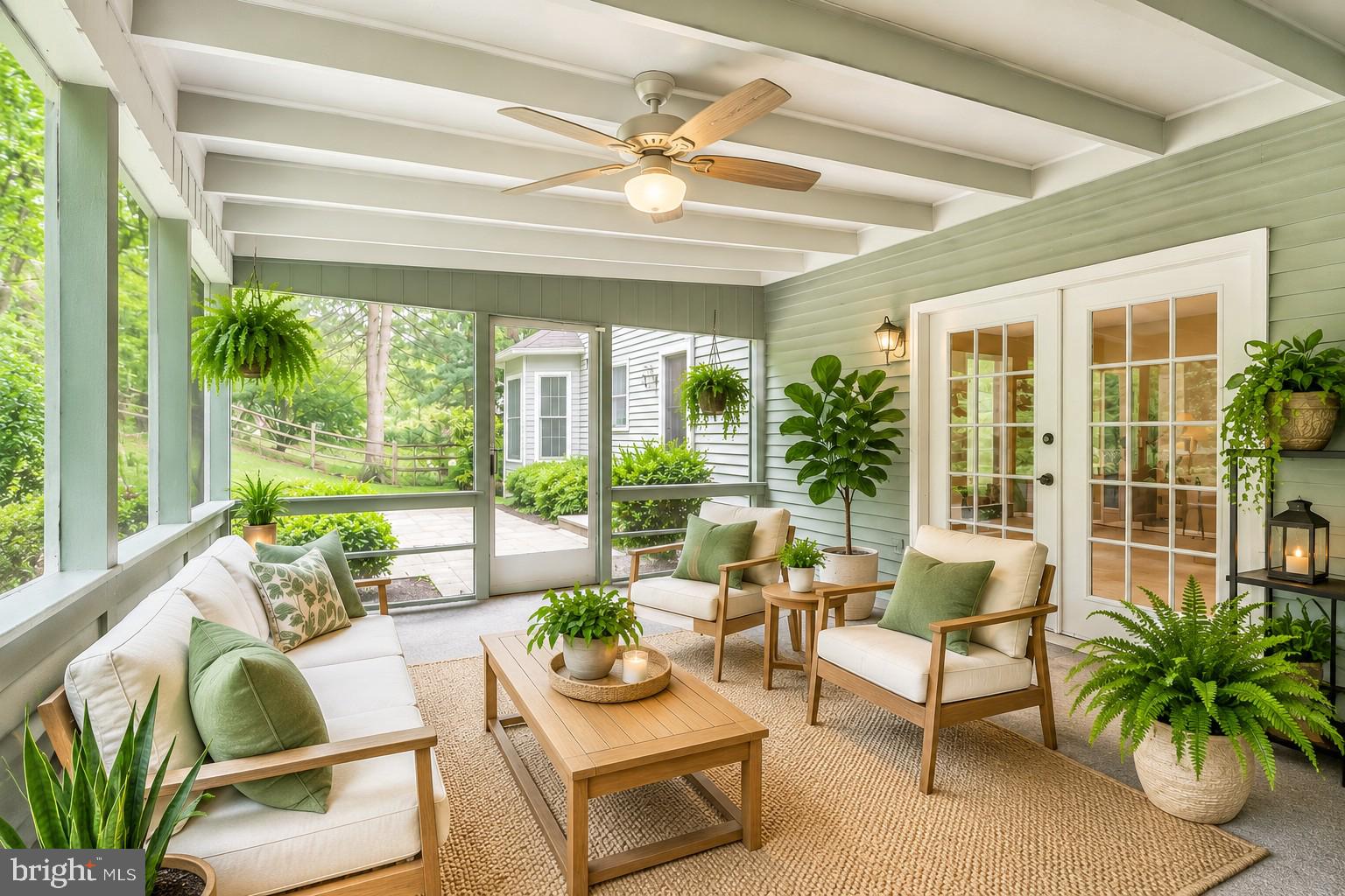 LEXTON WOODS - Residential