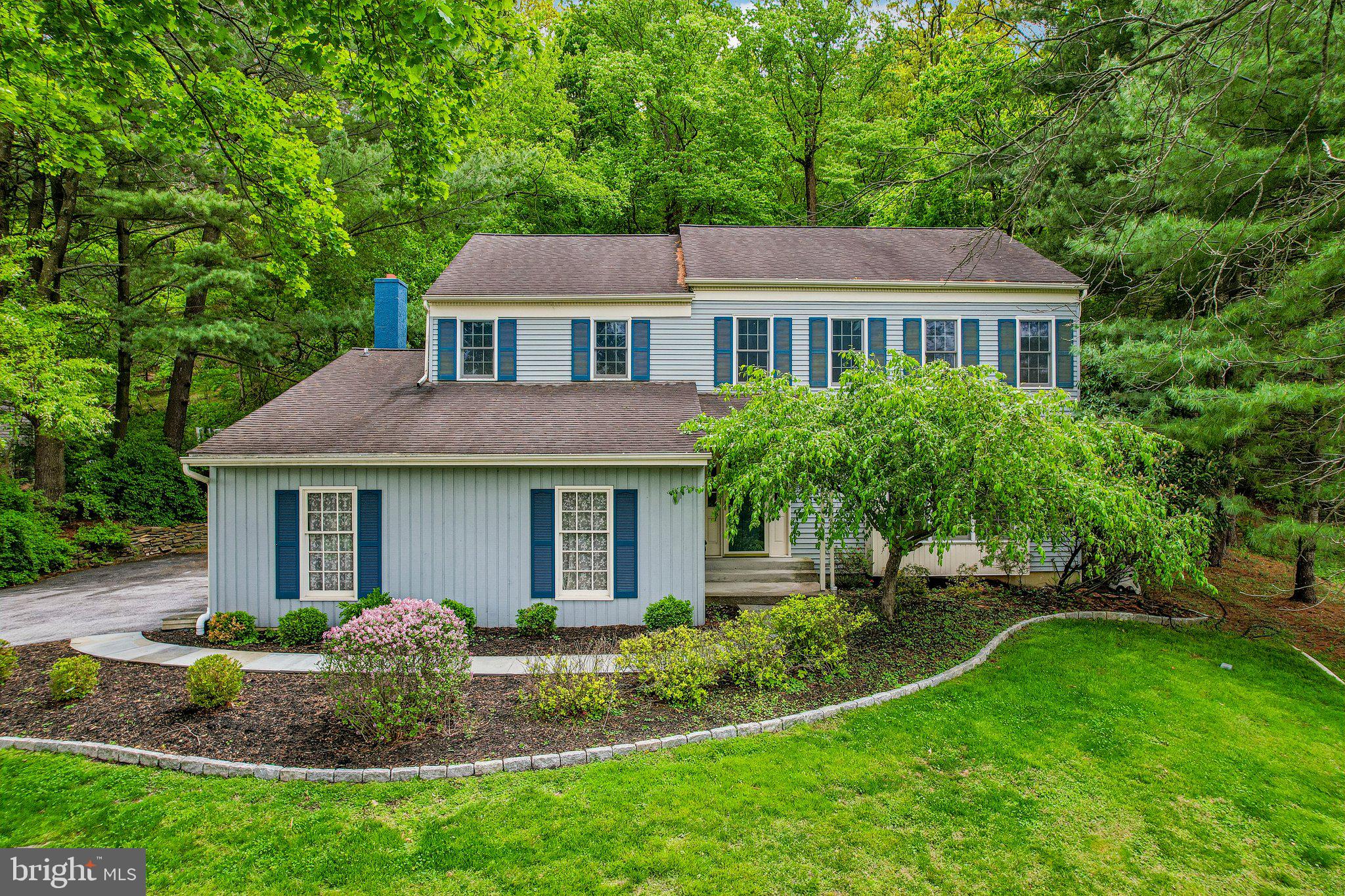 LEXTON WOODS - Residential