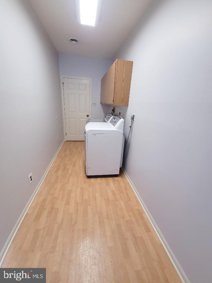 LEXTON WOODS - Residential
