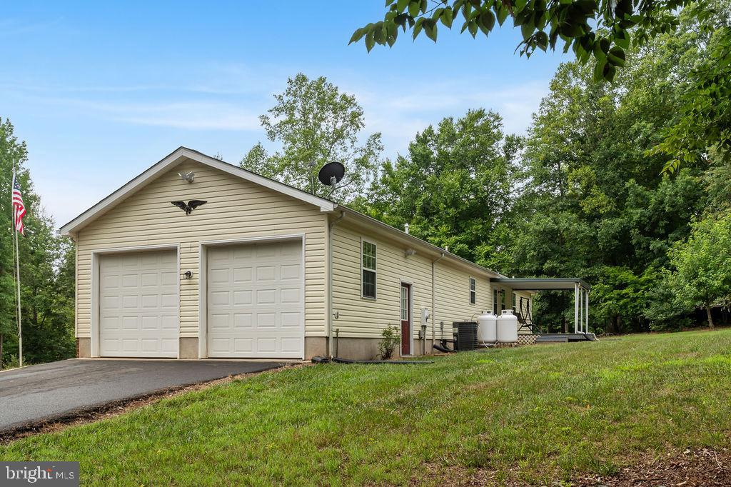 TALL PINES - Residential