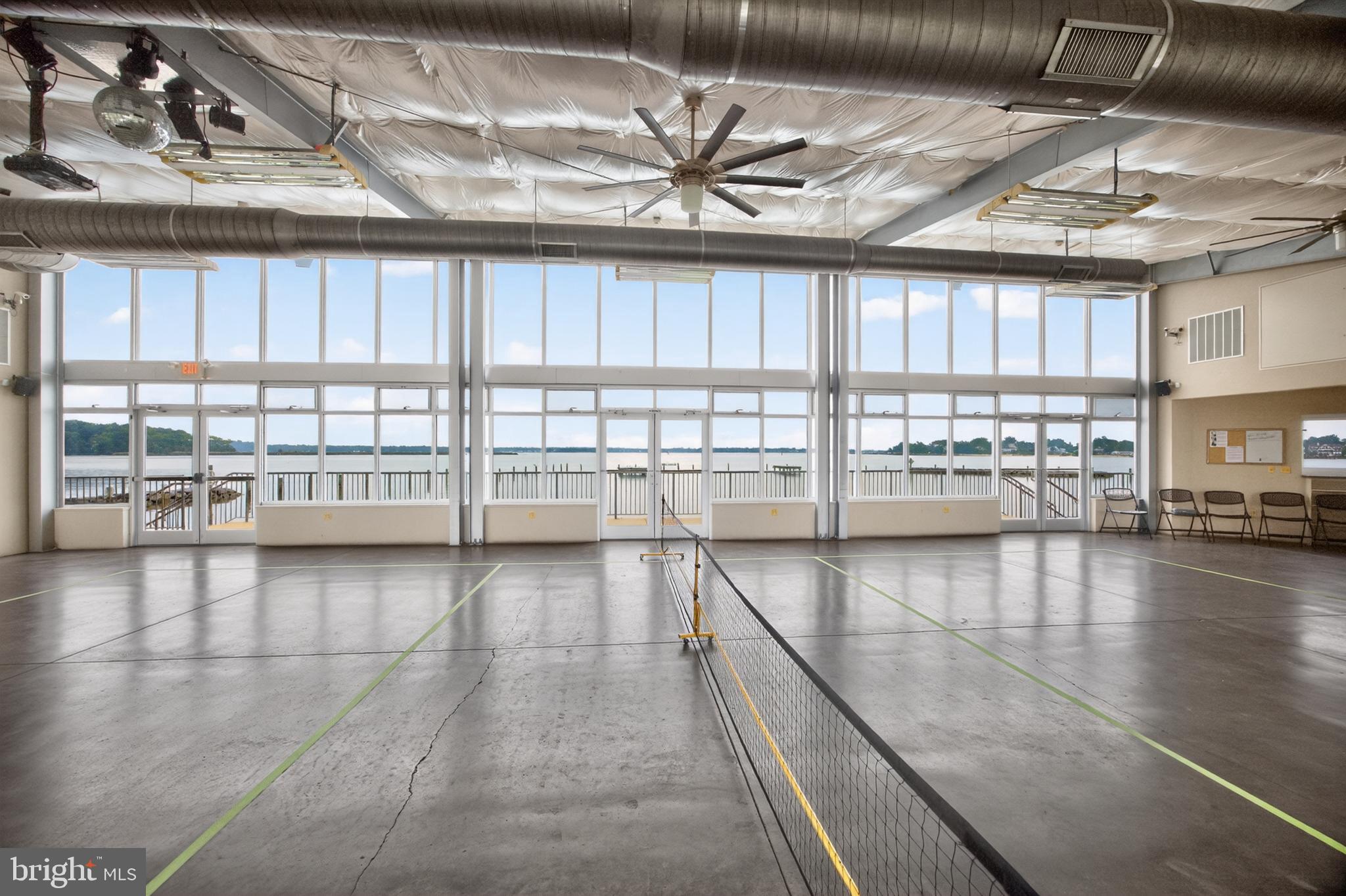 SELBY ON THE BAY - Residential