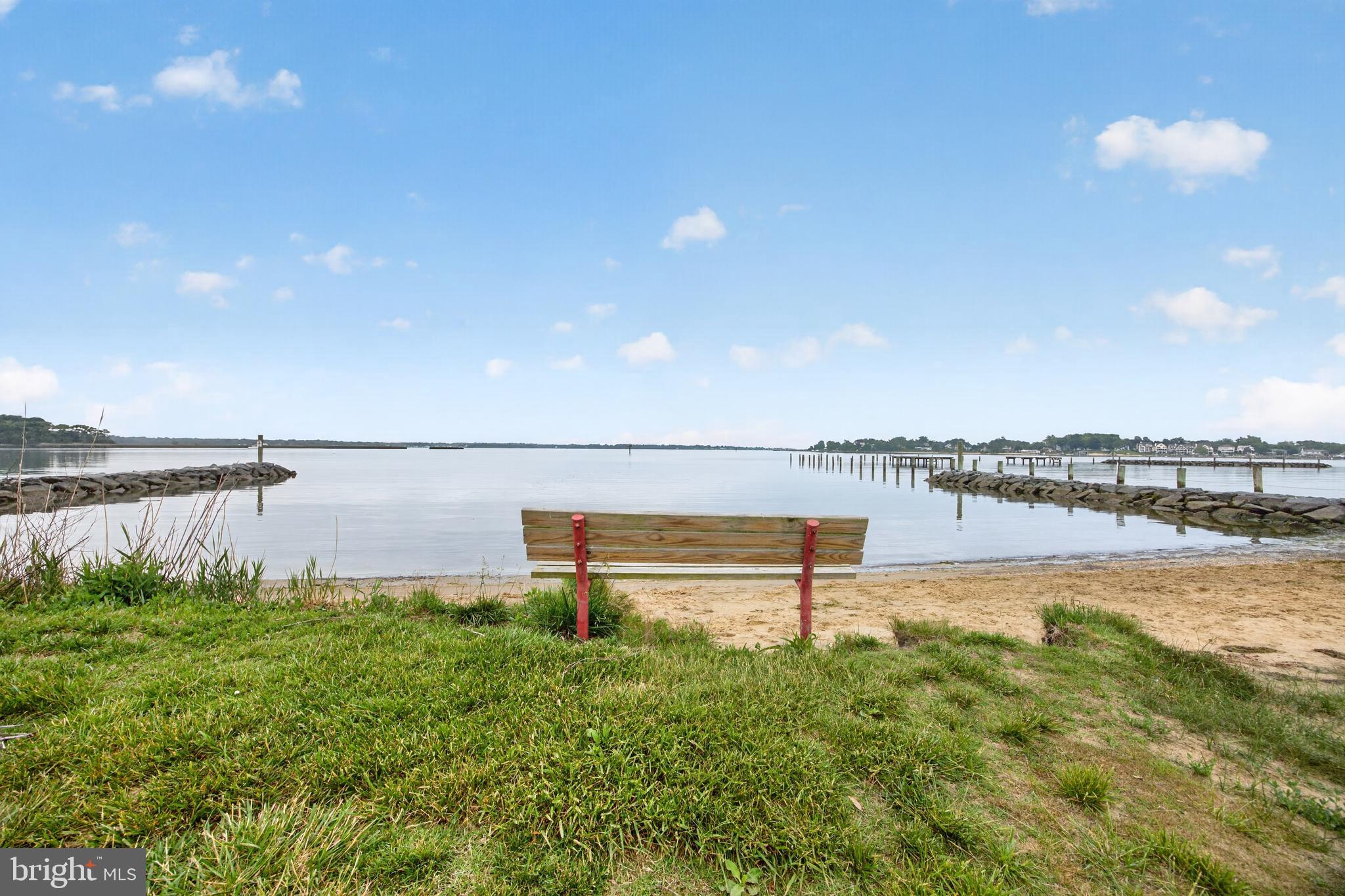 SELBY ON THE BAY - Residential
