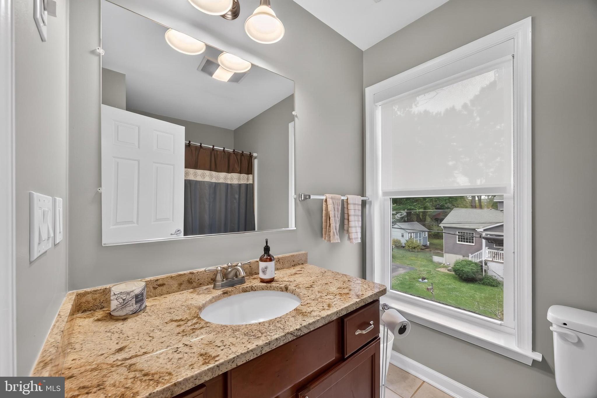 SELBY ON THE BAY - Residential