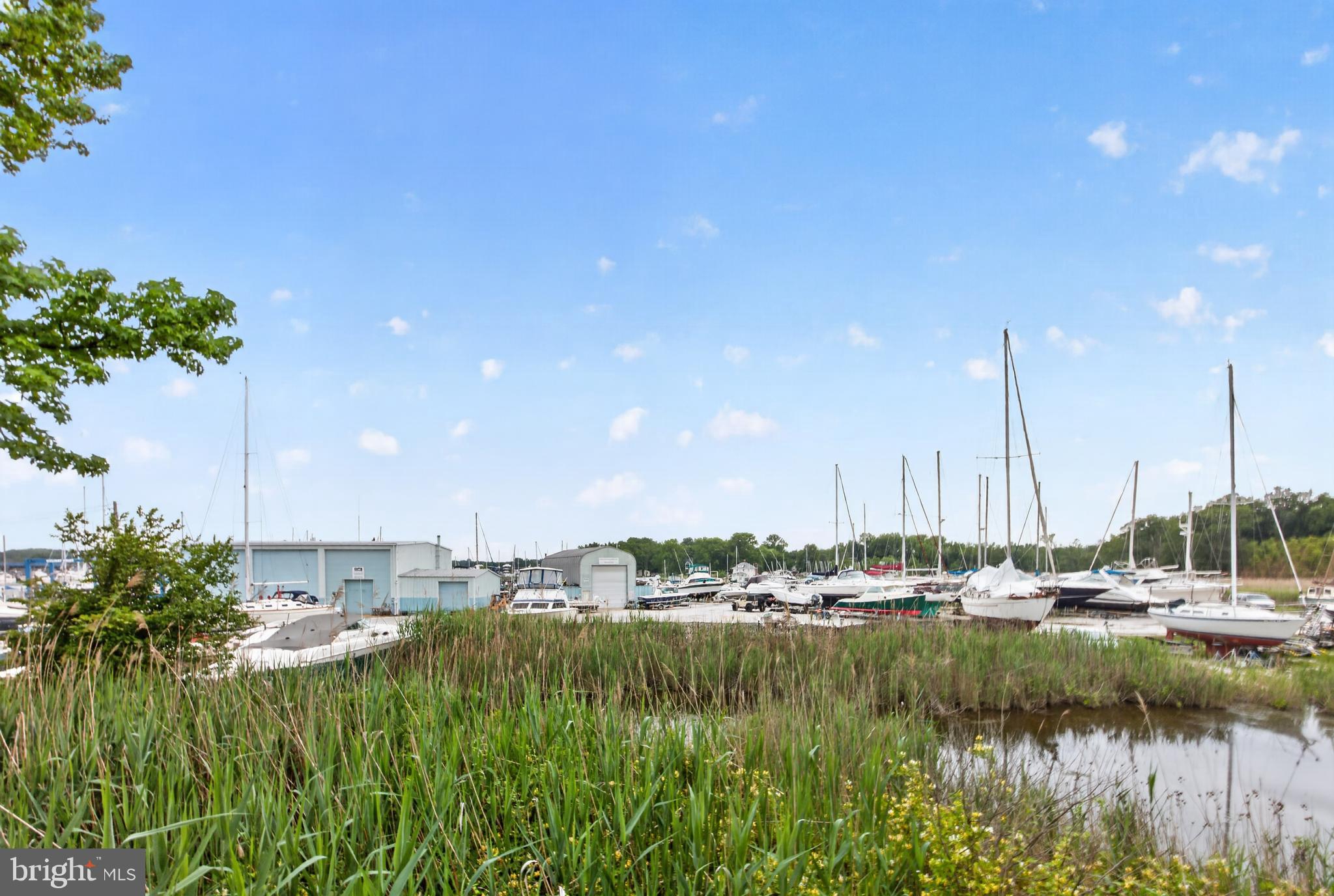 SELBY ON THE BAY - Residential