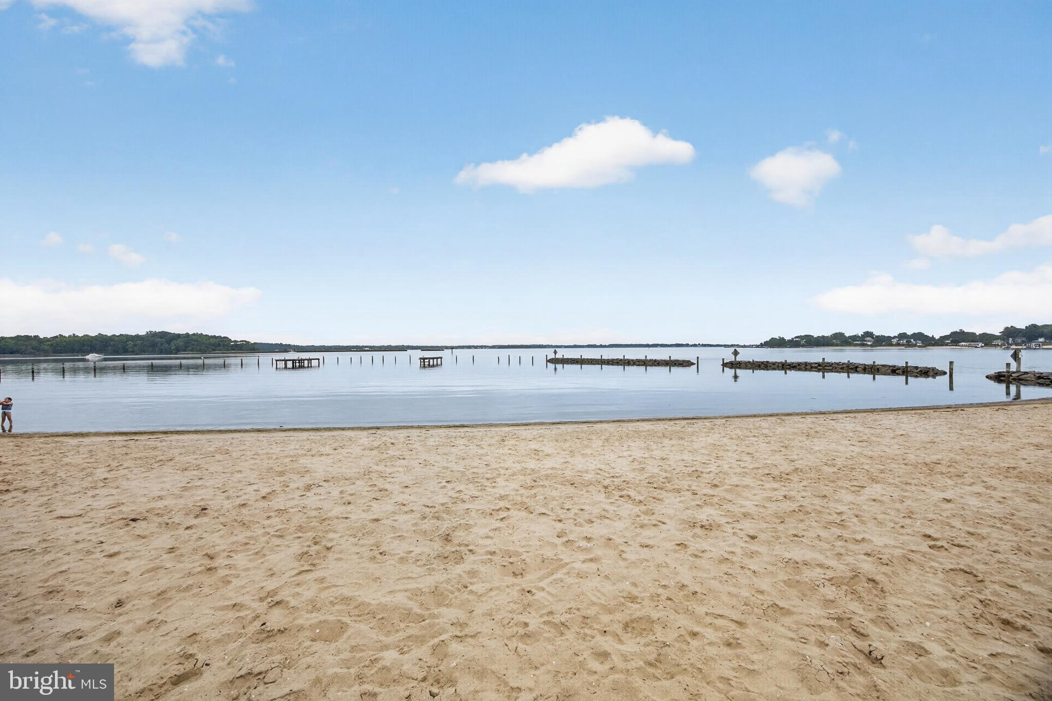 SELBY ON THE BAY - Residential