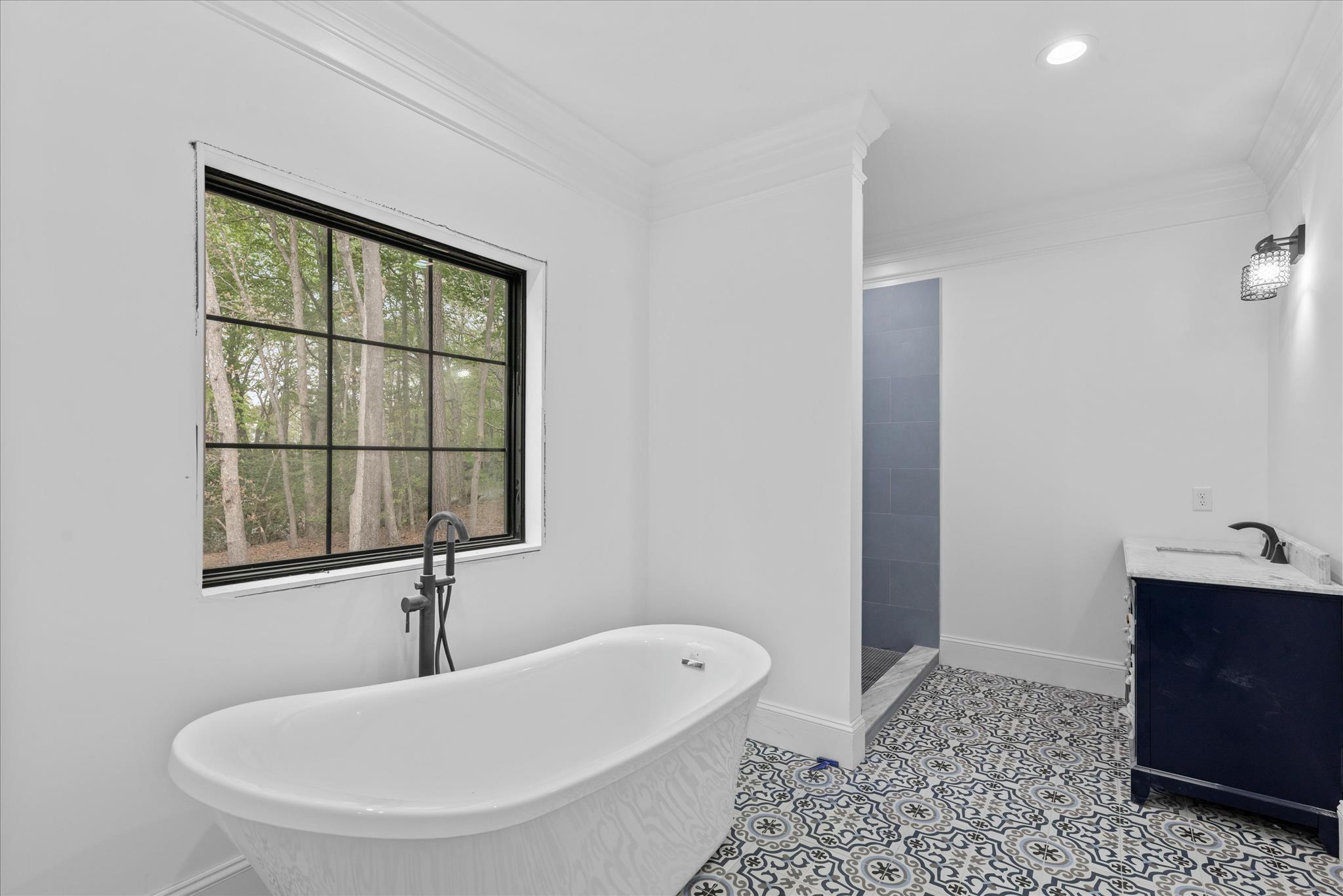 BAY OAKS - Residential