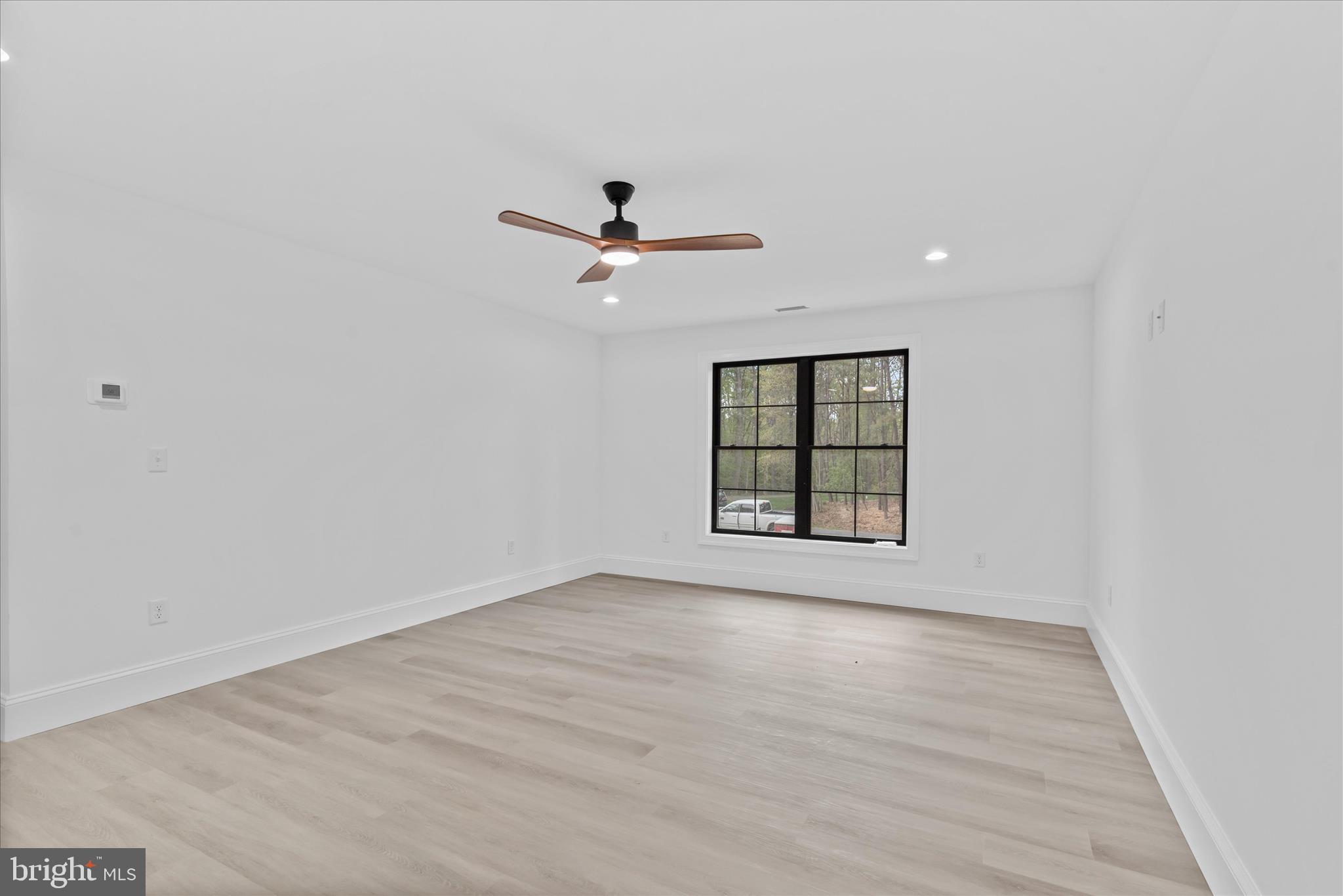 BAY OAKS - Residential