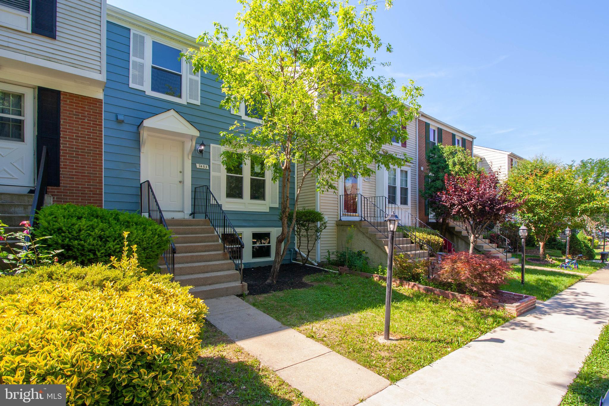 POHICK VILLAGE - Residential Lease