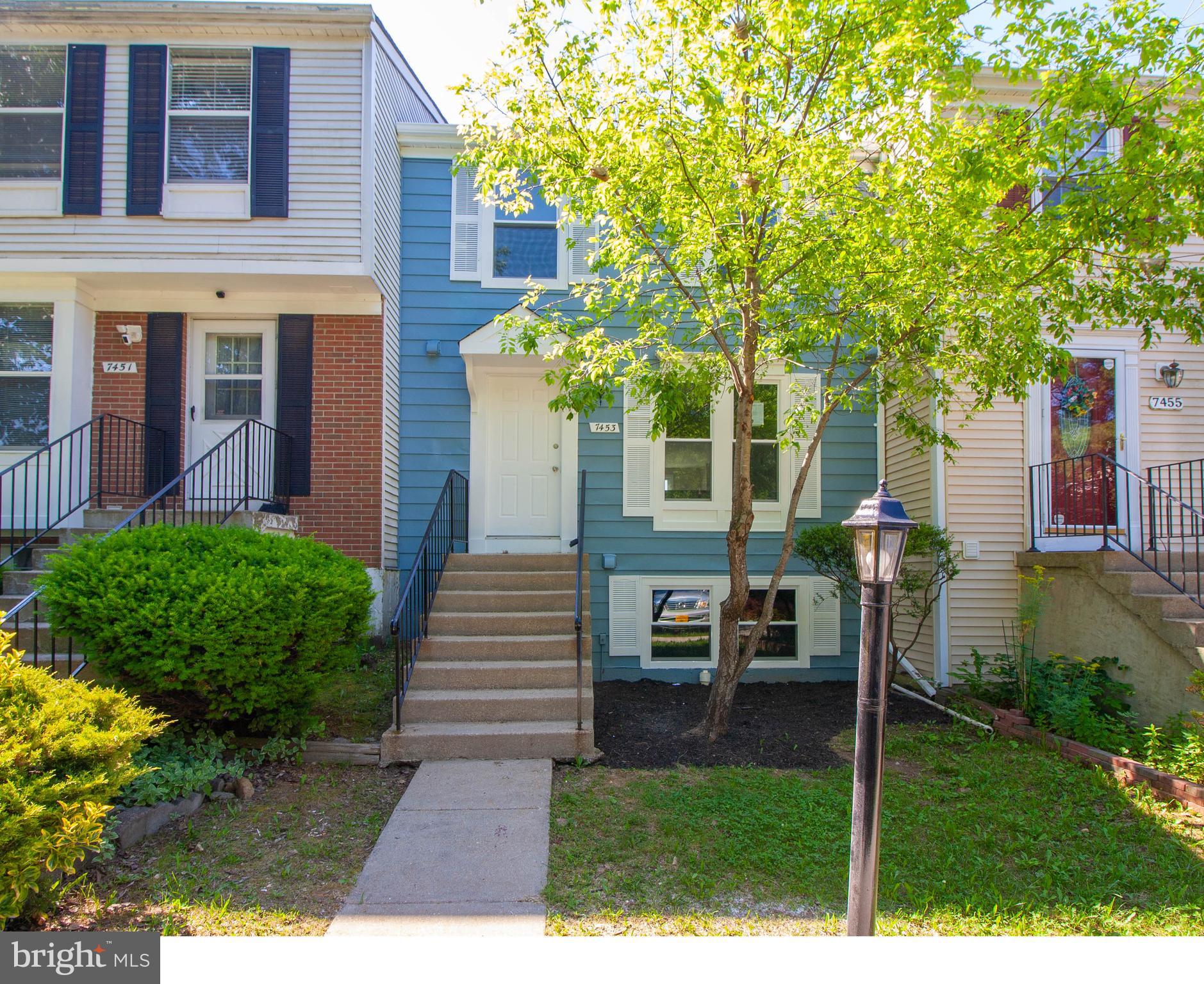POHICK VILLAGE - Residential Lease