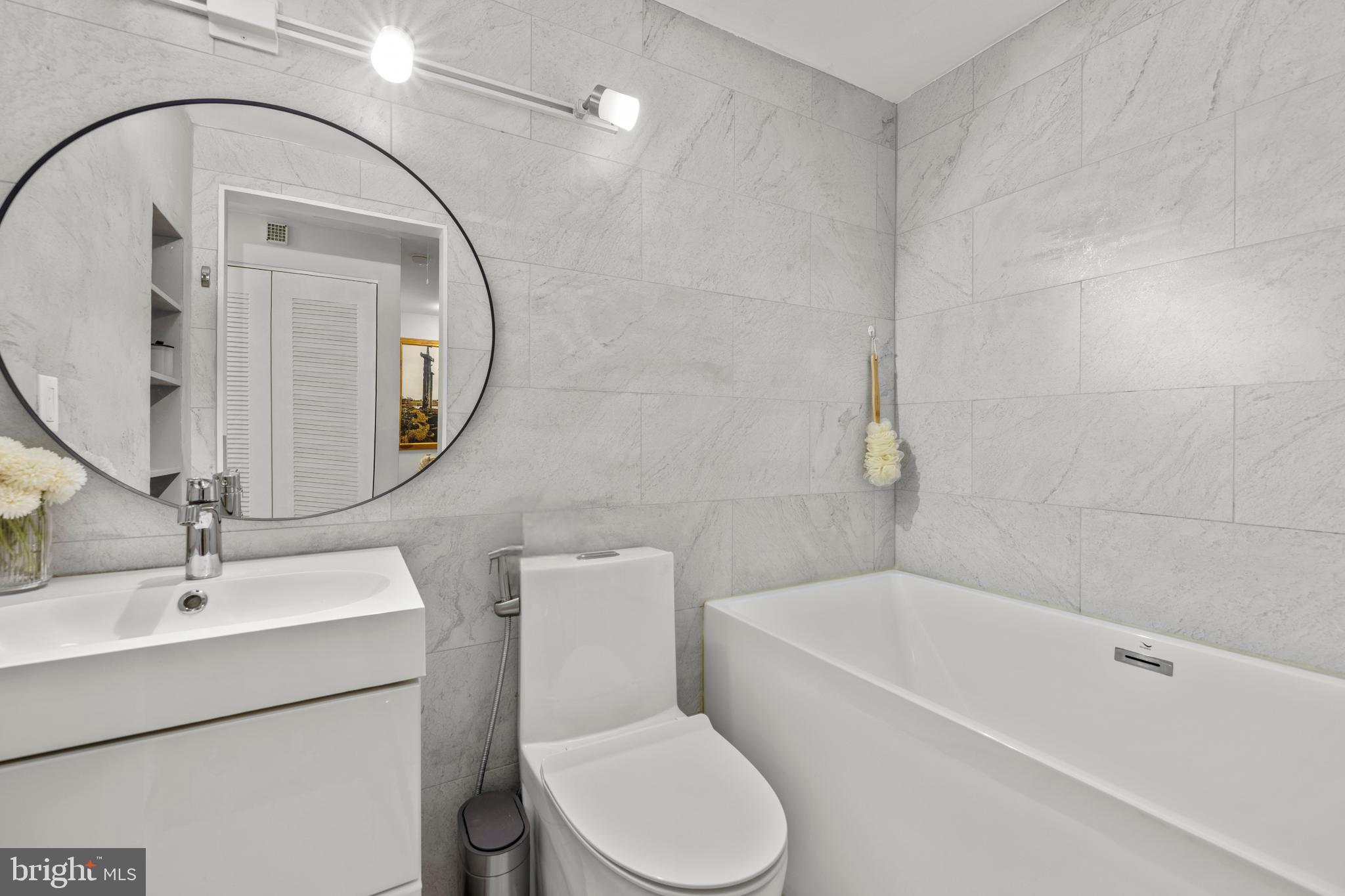 THOMAS CHOICE - Residential