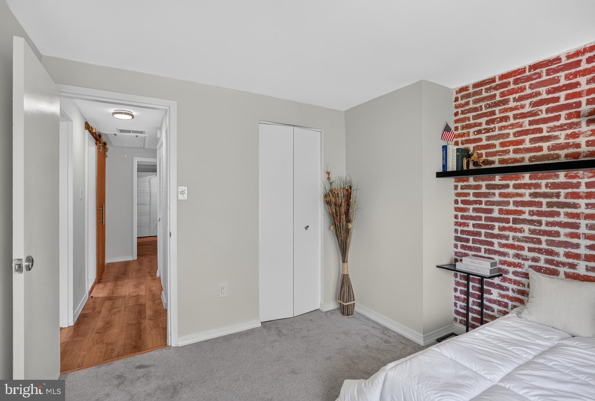 THOMAS CHOICE - Residential