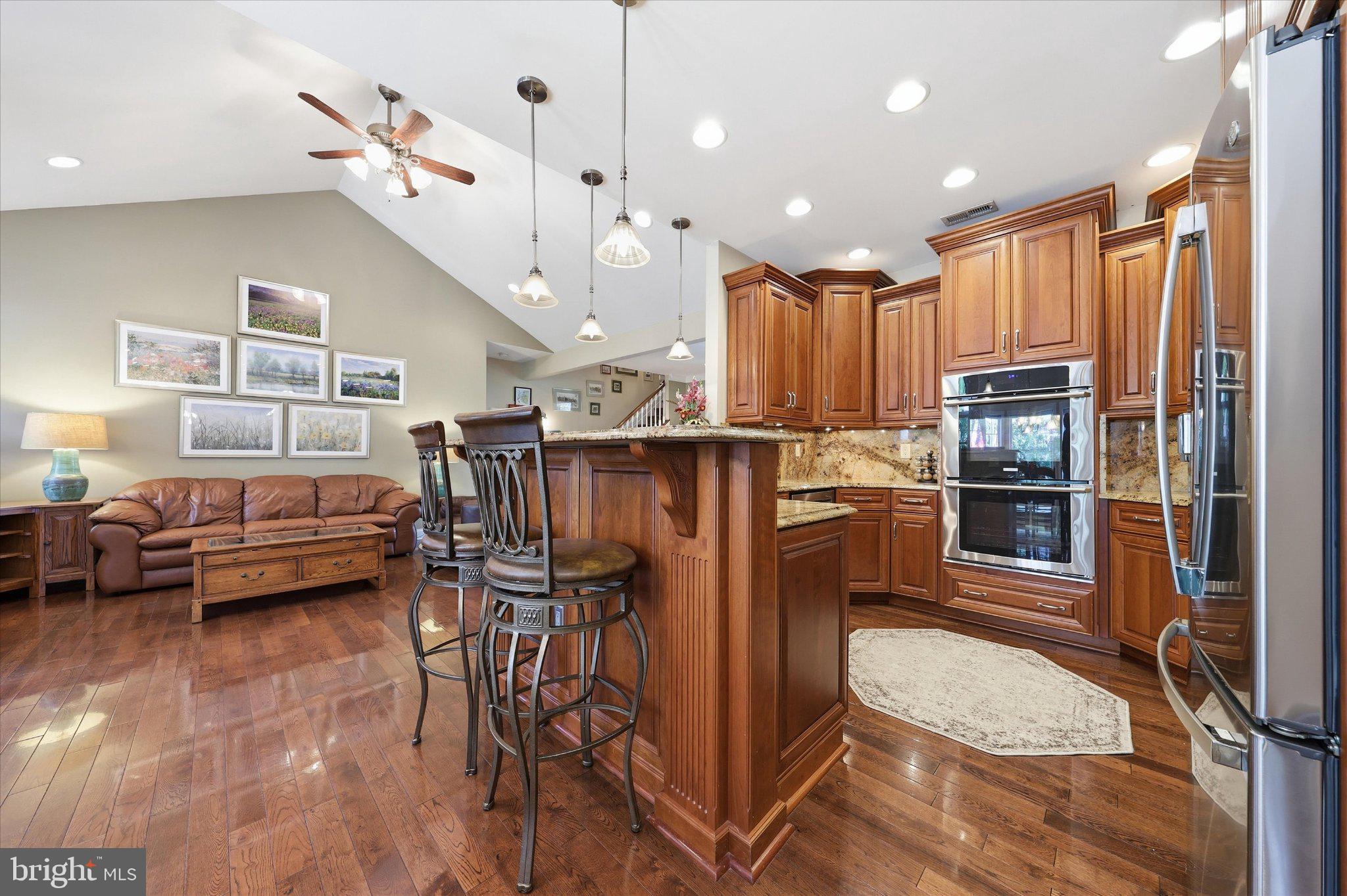MIDDLETOWN - Residential