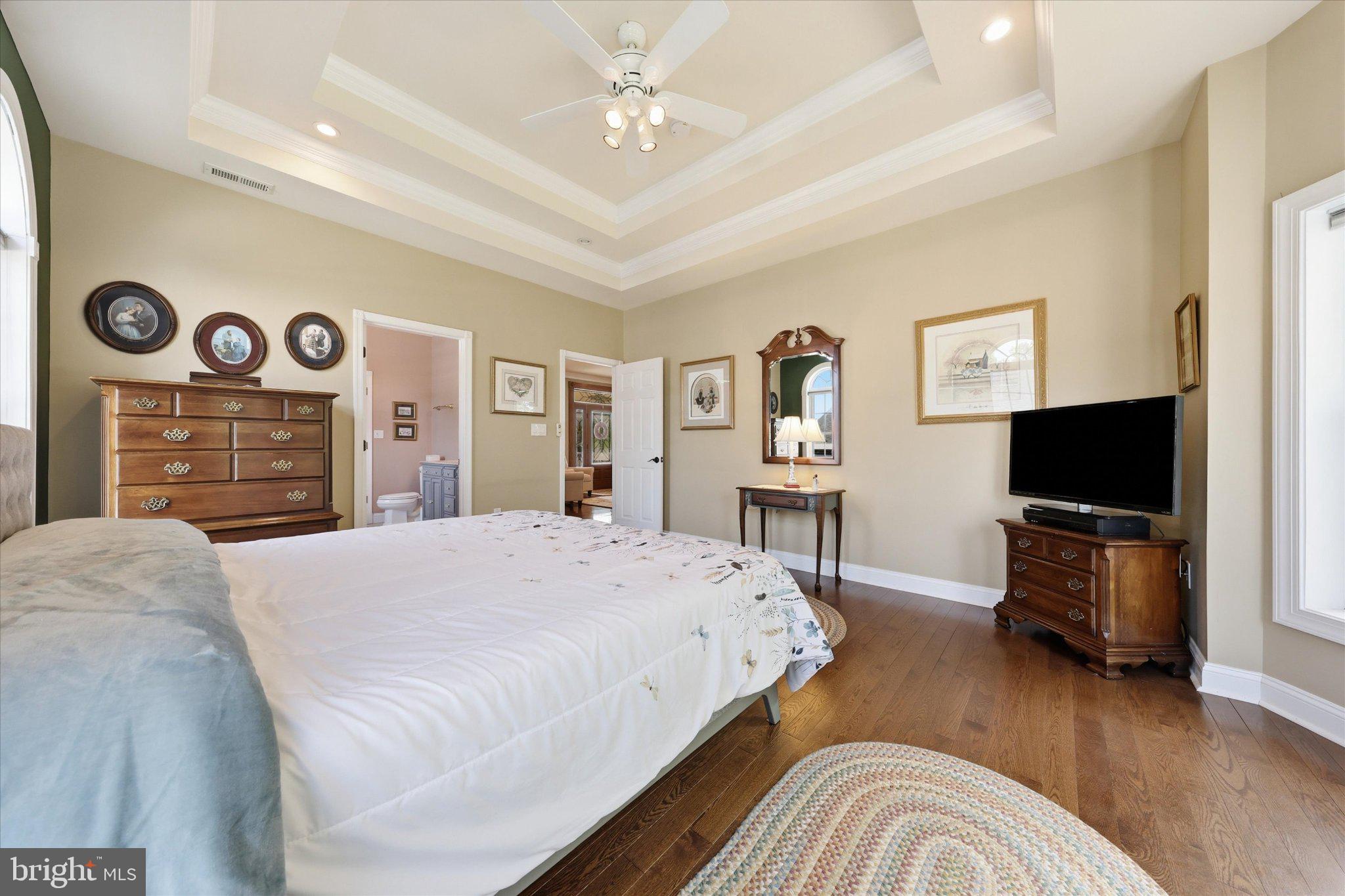MIDDLETOWN - Residential