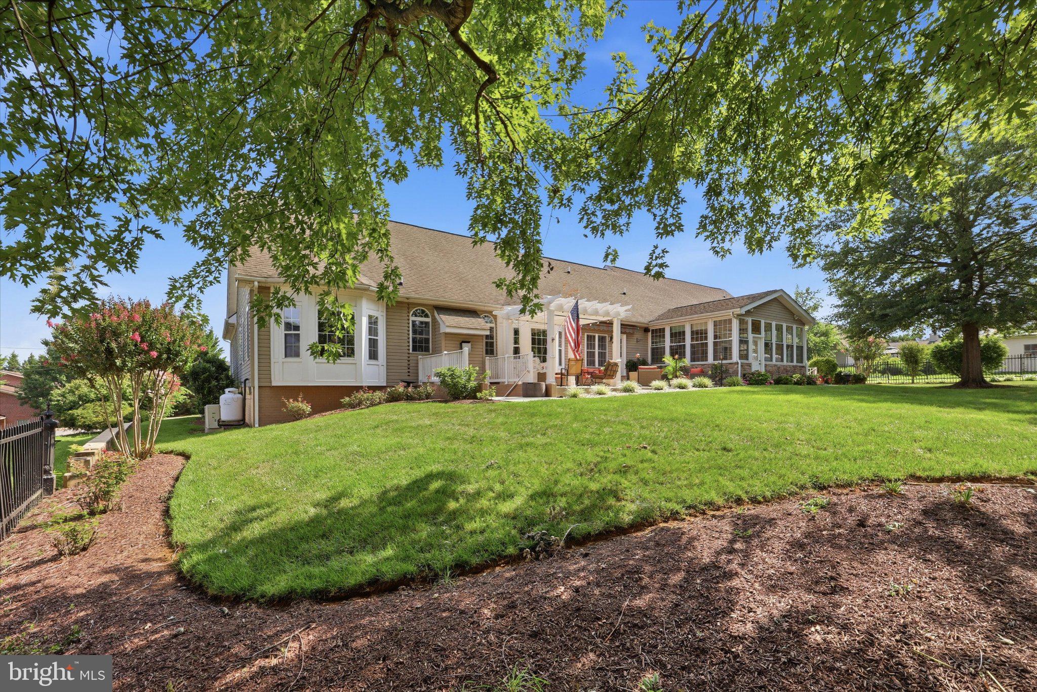 MIDDLETOWN - Residential