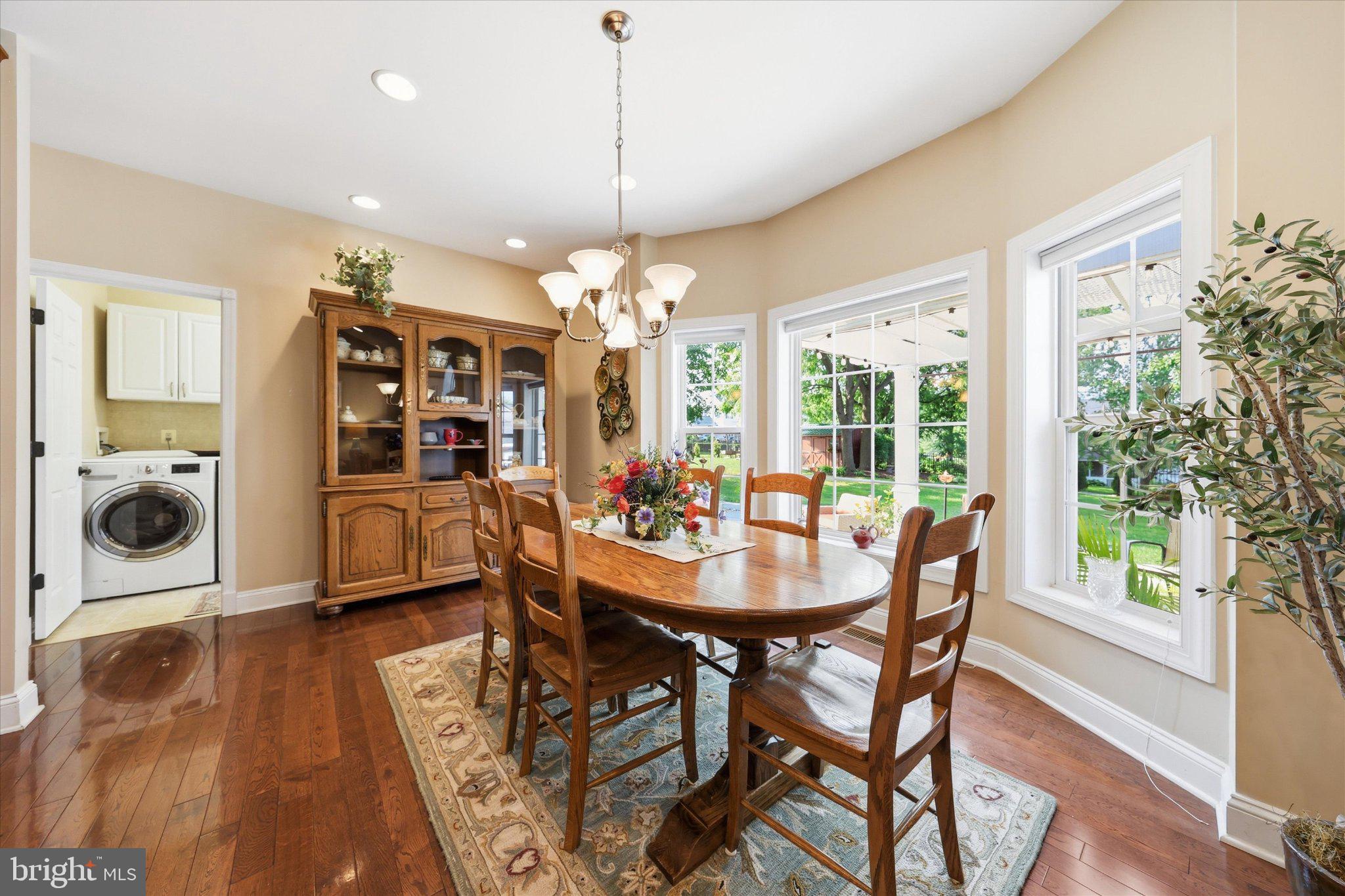 MIDDLETOWN - Residential