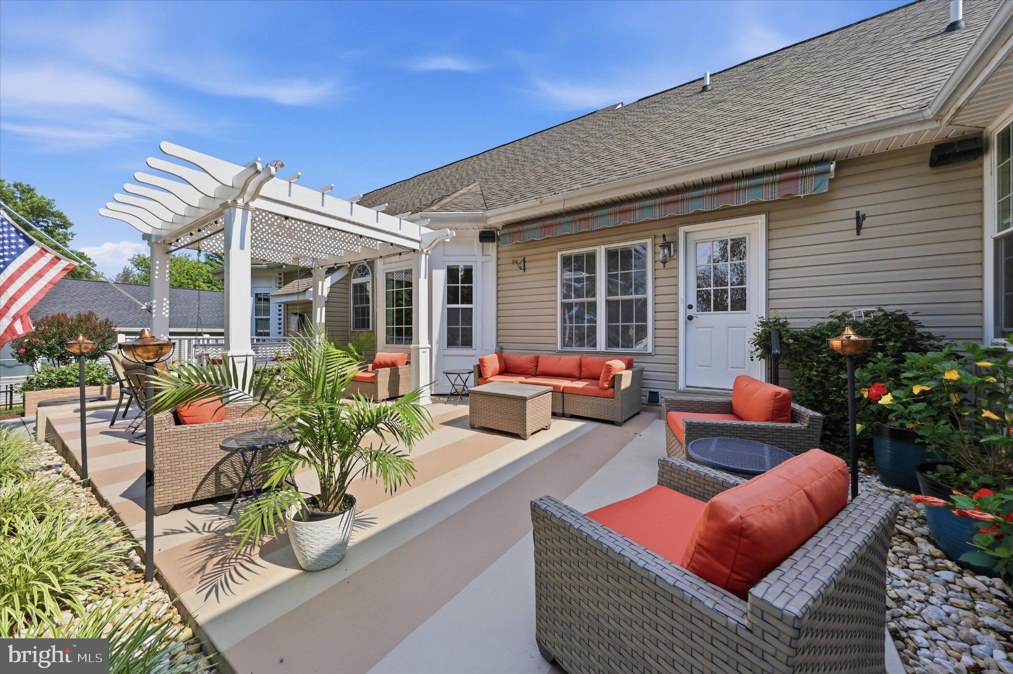 MIDDLETOWN - Residential