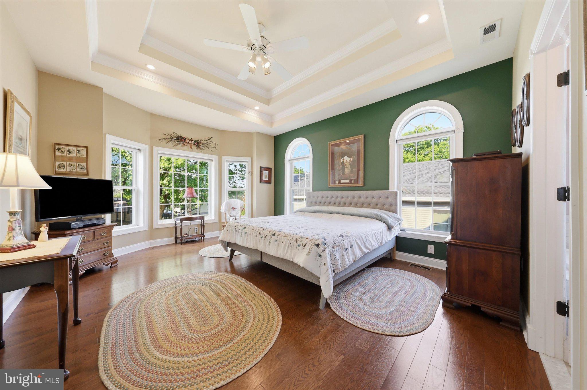 MIDDLETOWN - Residential