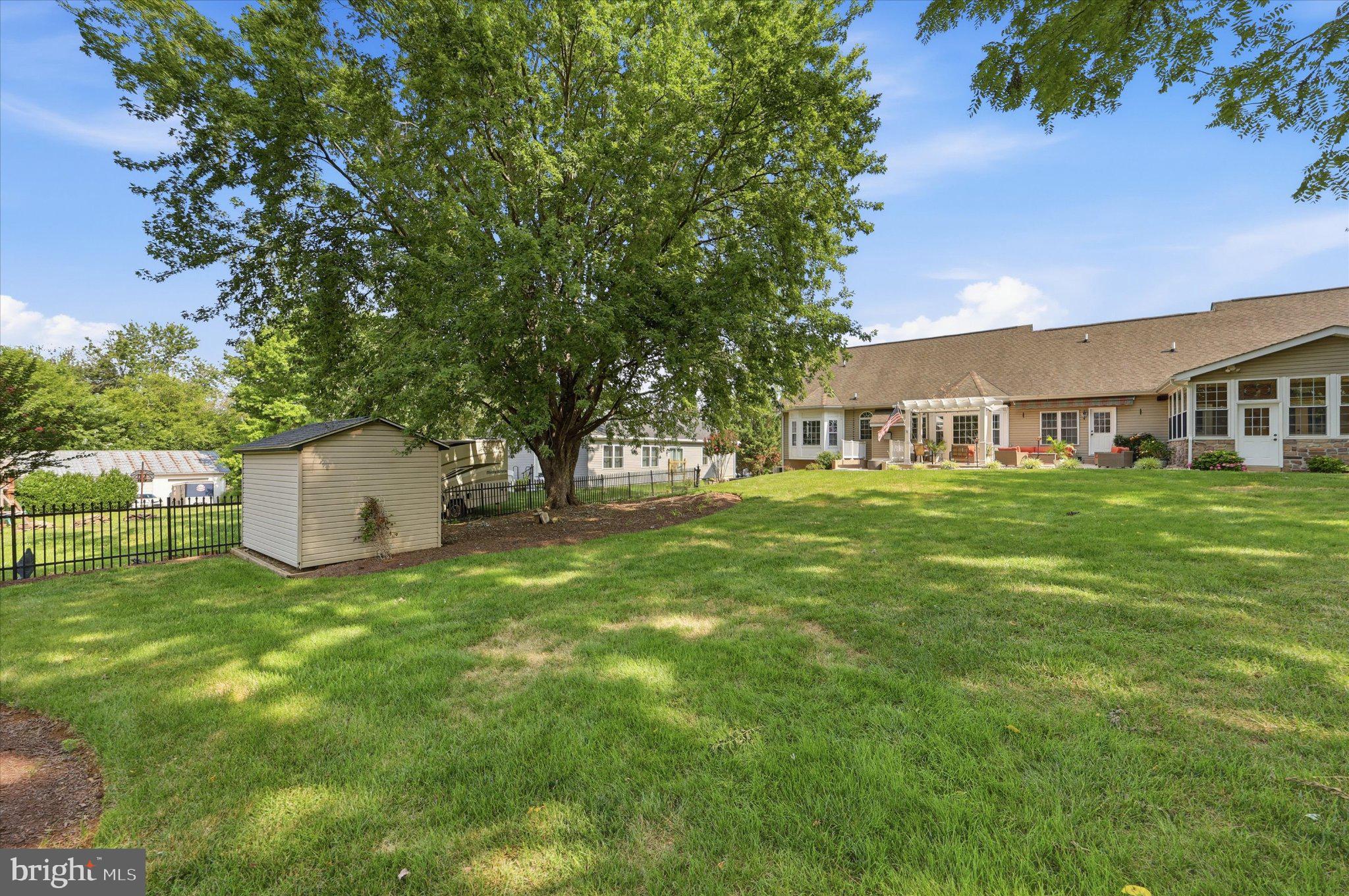 MIDDLETOWN - Residential