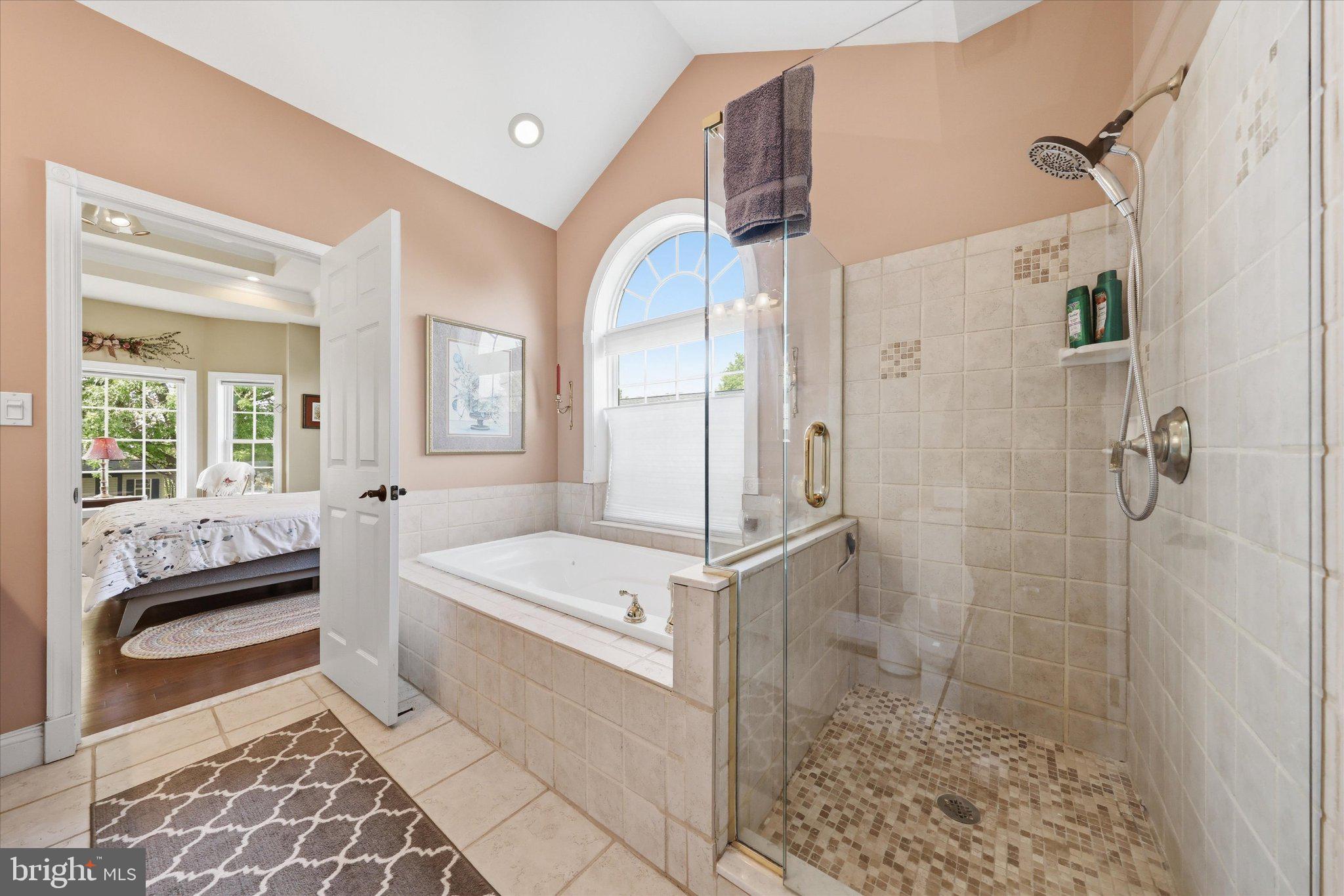 MIDDLETOWN - Residential