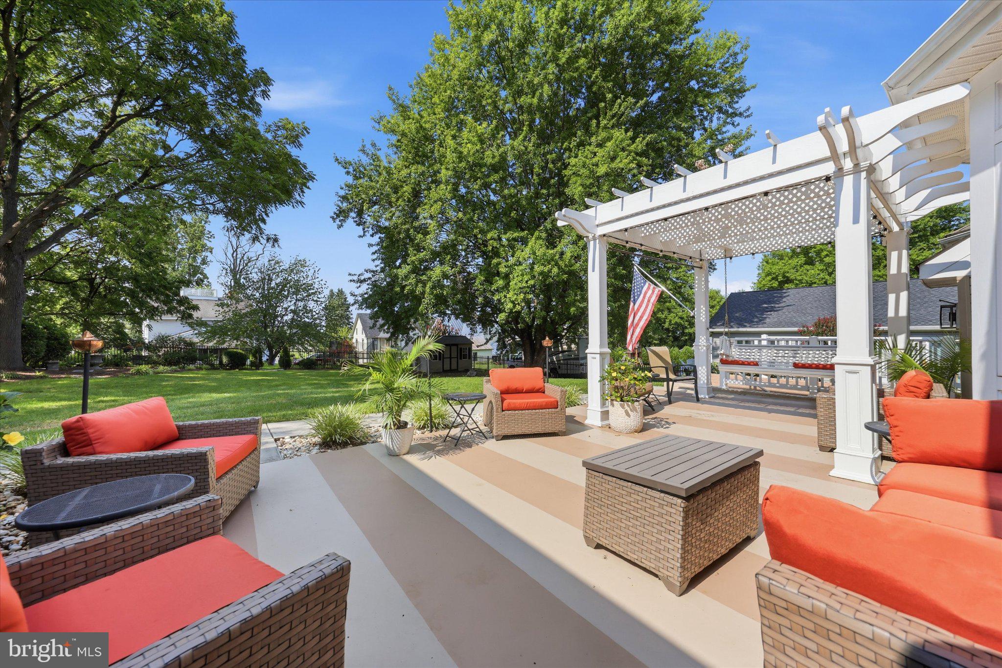 MIDDLETOWN - Residential