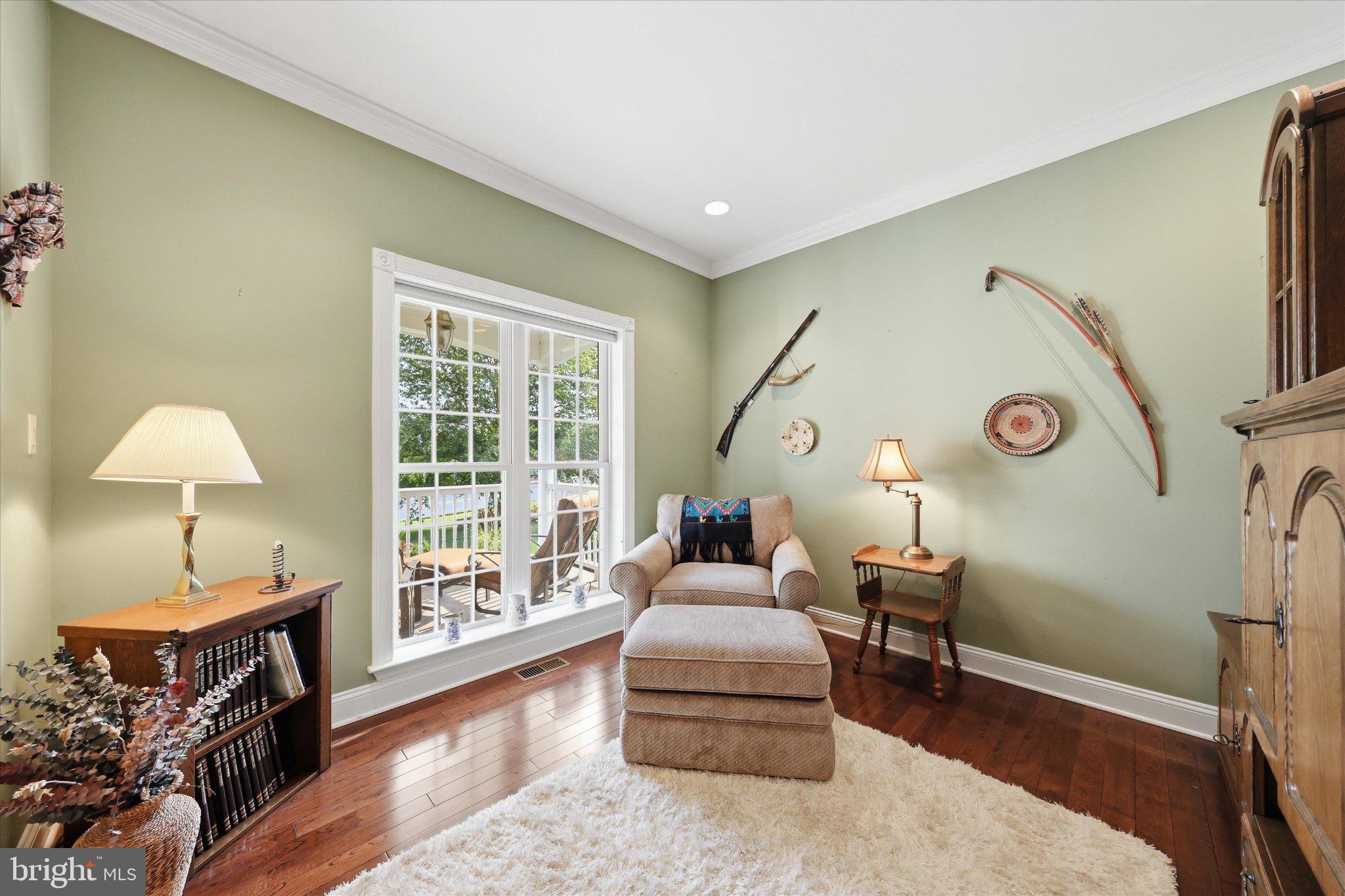 MIDDLETOWN - Residential