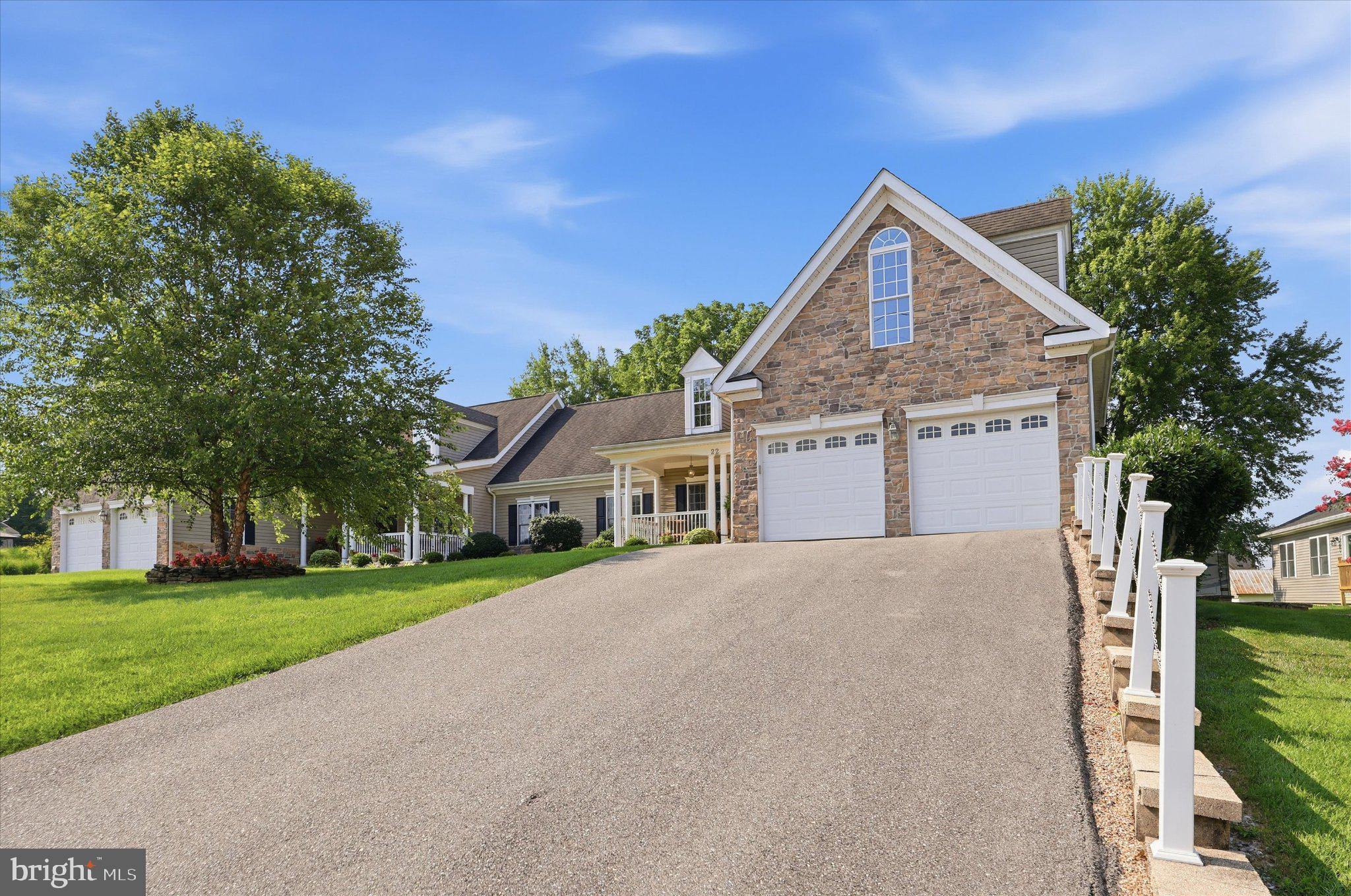 MIDDLETOWN - Residential