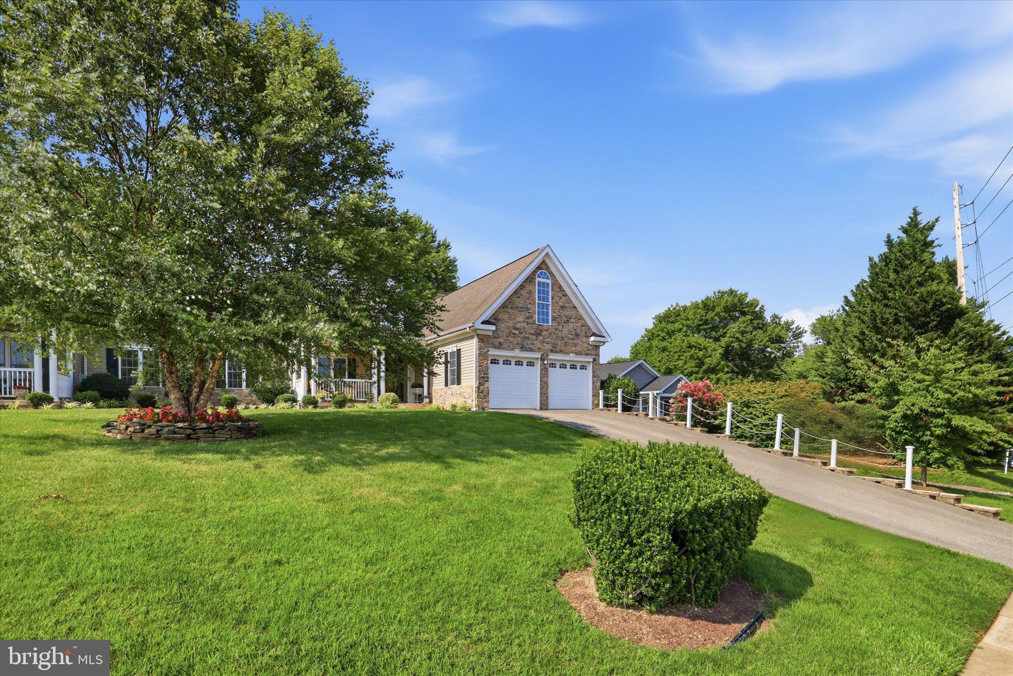 MIDDLETOWN - Residential