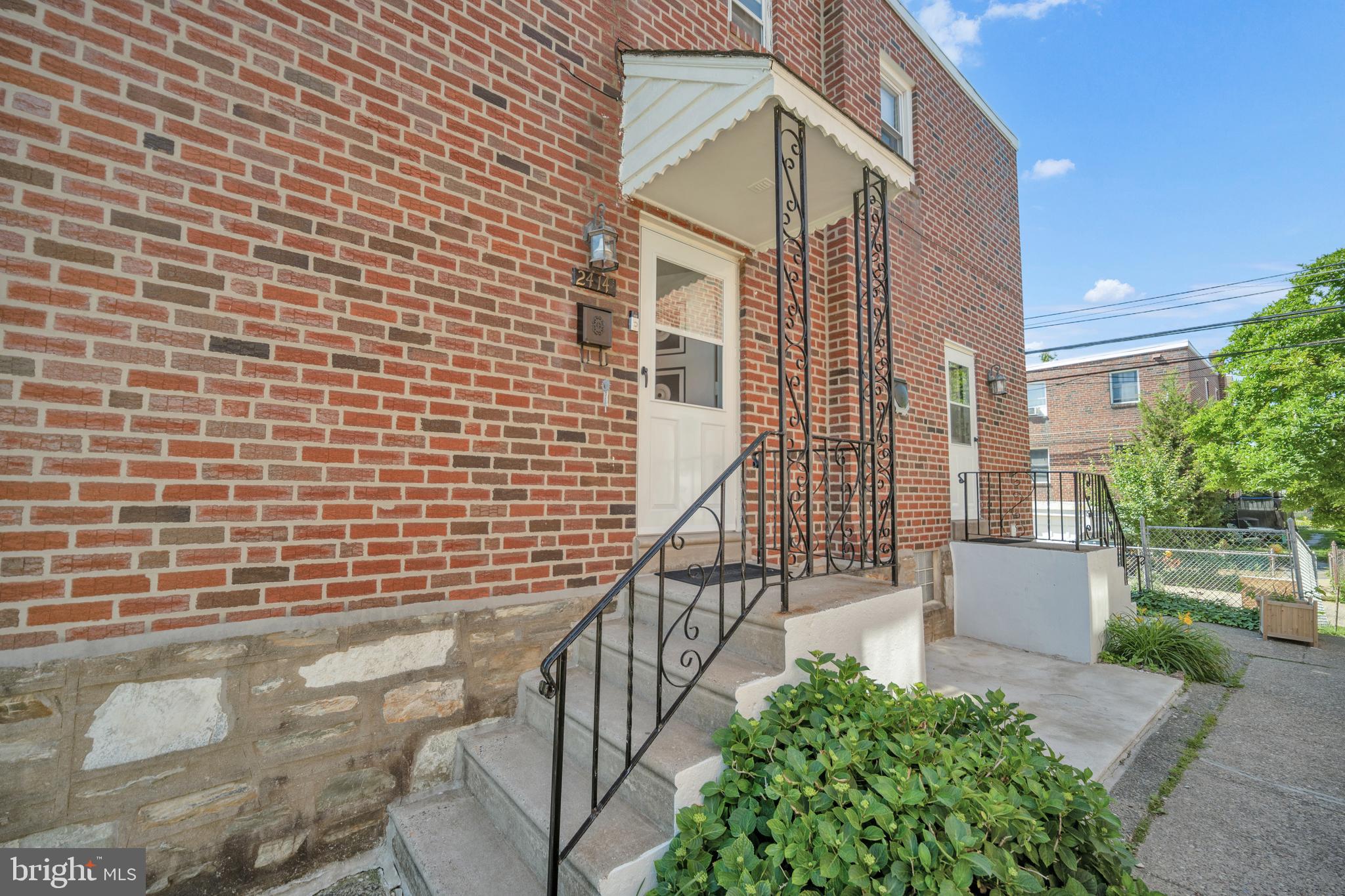 RHAWNHURST - Residential