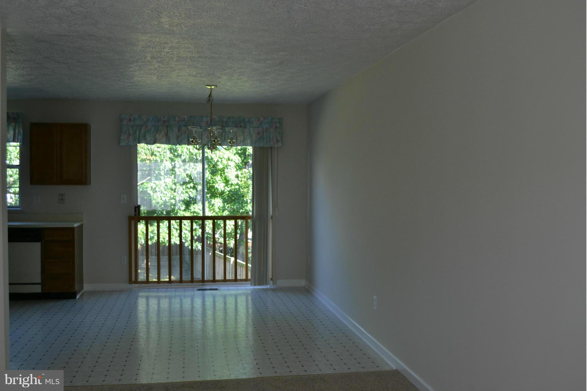 ROCK CREEK LANDING - Residential