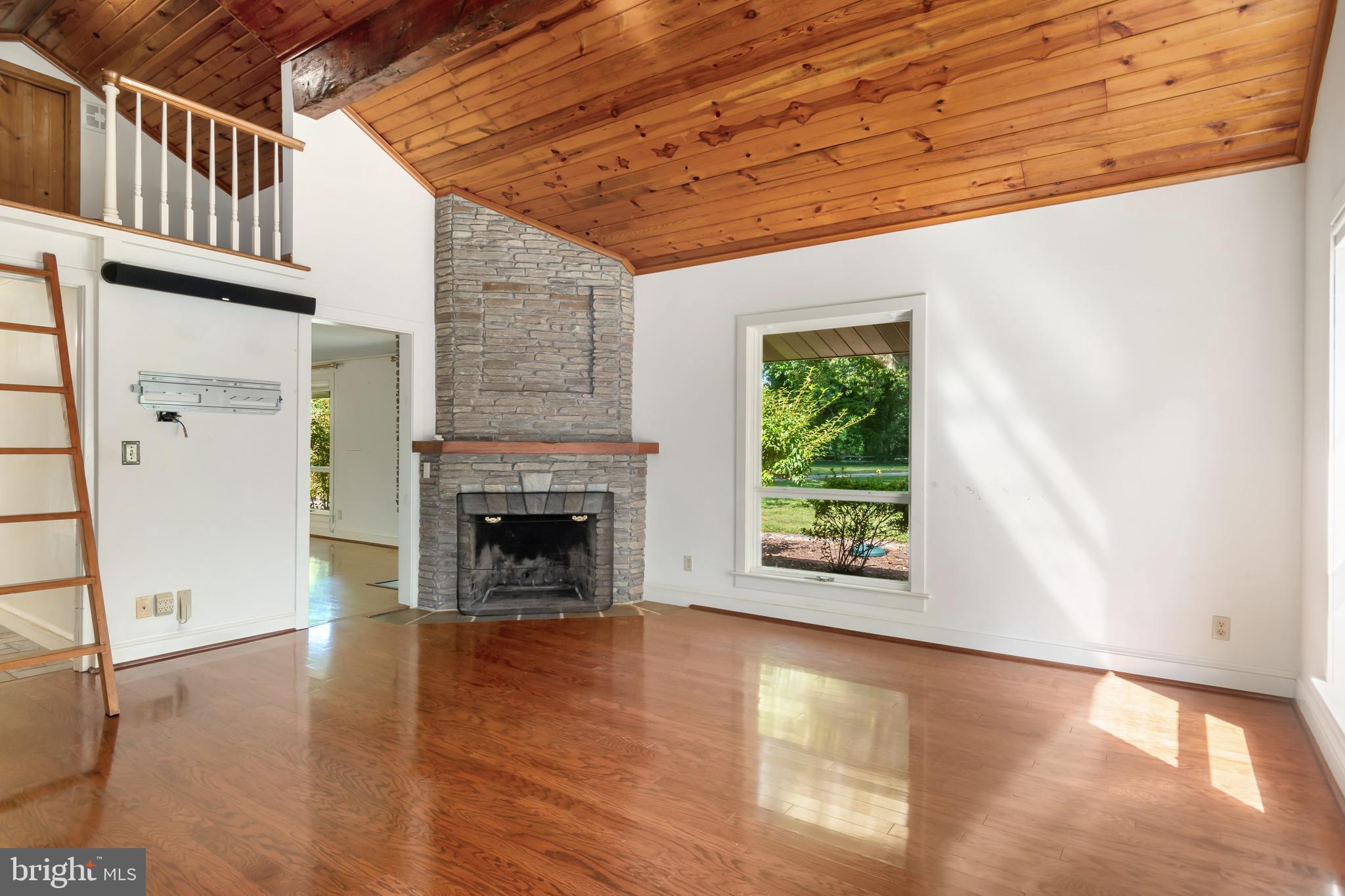 GLEBE VILLA - Residential