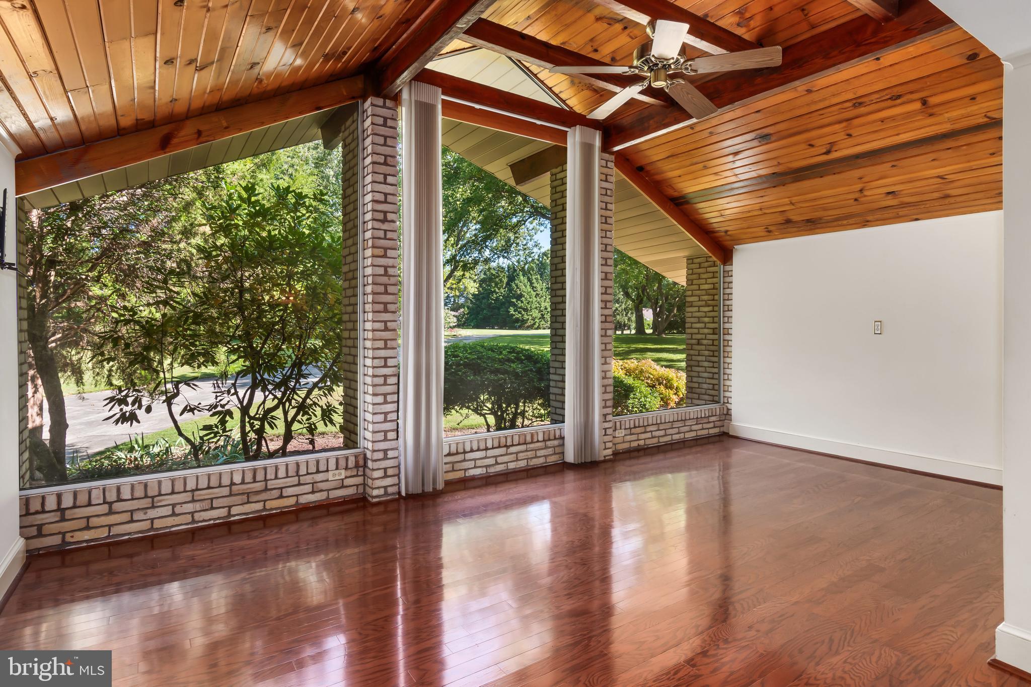 GLEBE VILLA - Residential
