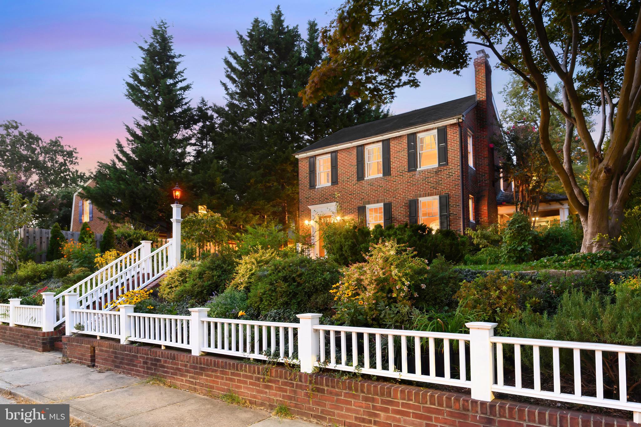 MURRAY HILL - Residential