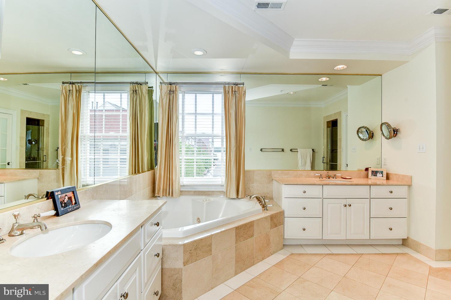 FORDS LANDING - Residential