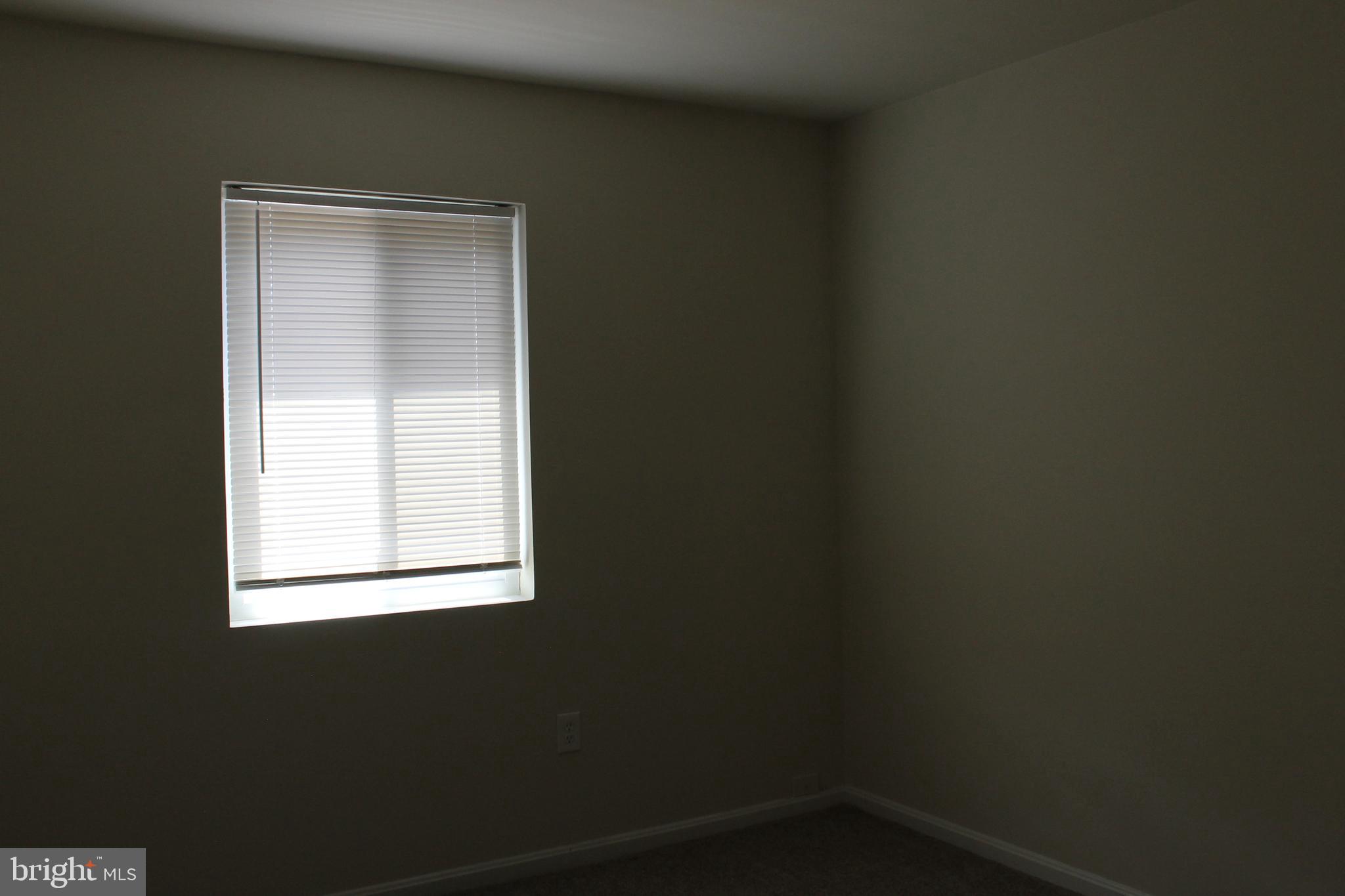 GEORGETOWN WOODS - Residential Lease