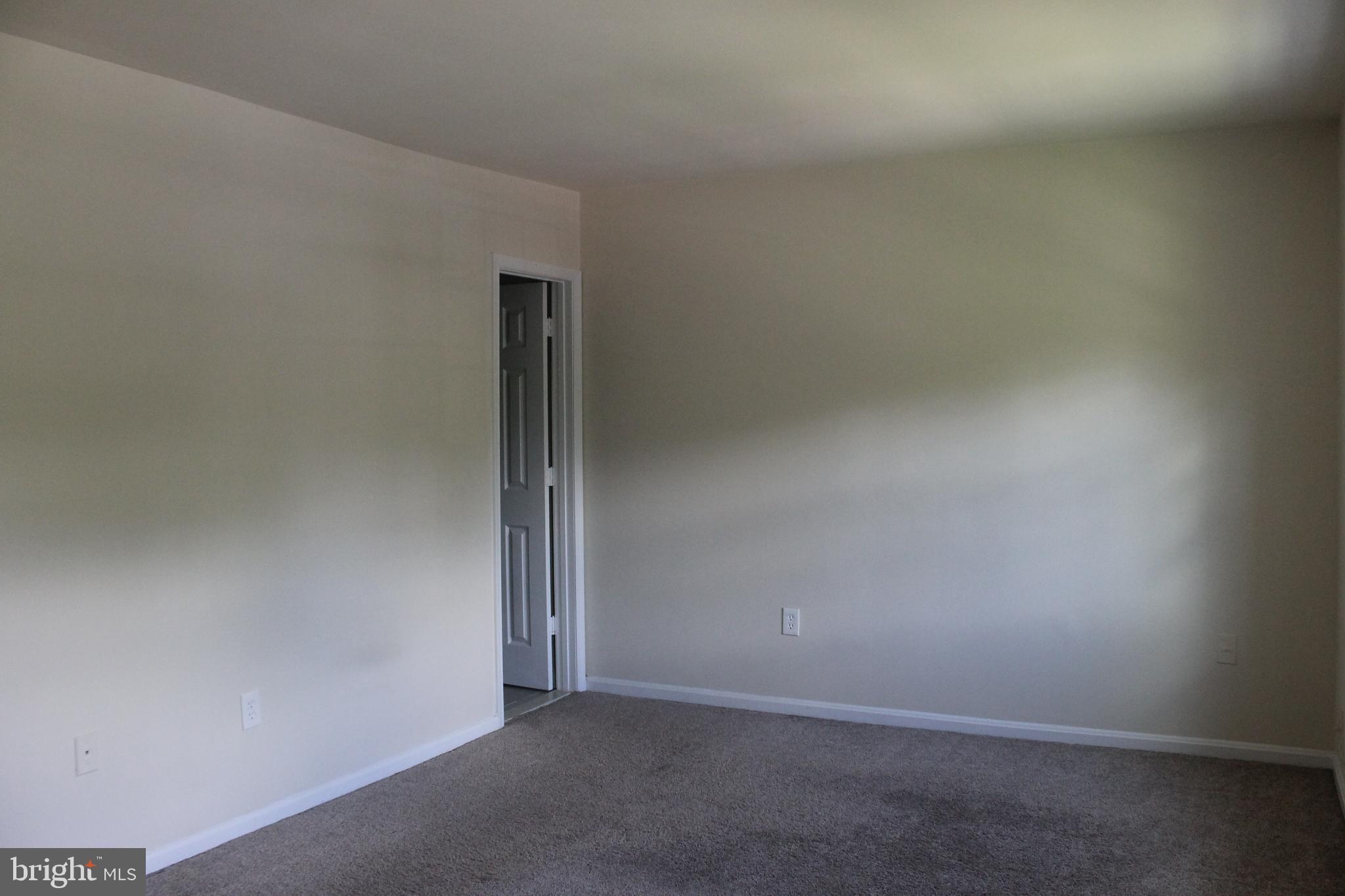 GEORGETOWN WOODS - Residential Lease