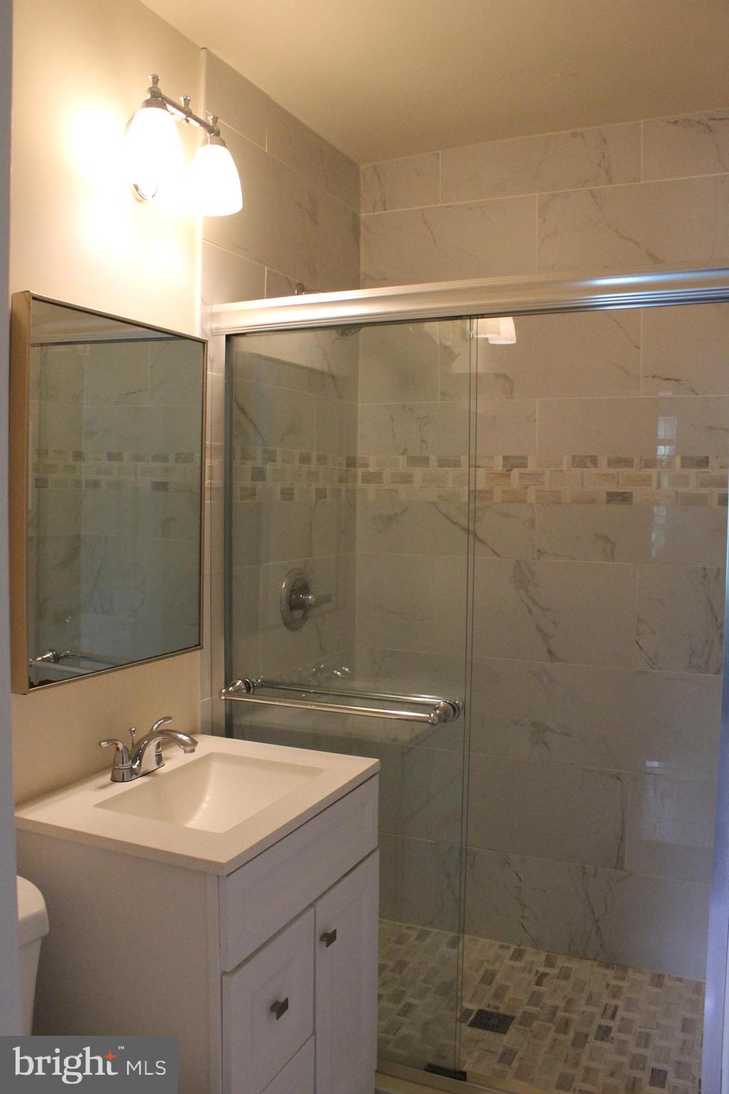 GEORGETOWN WOODS - Residential Lease