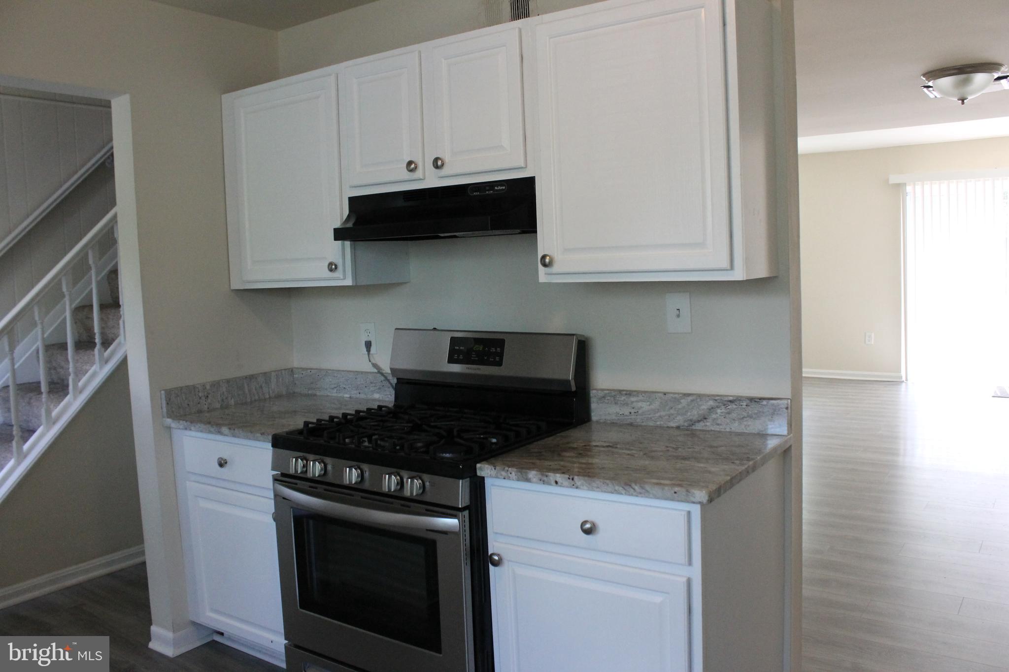 GEORGETOWN WOODS - Residential Lease