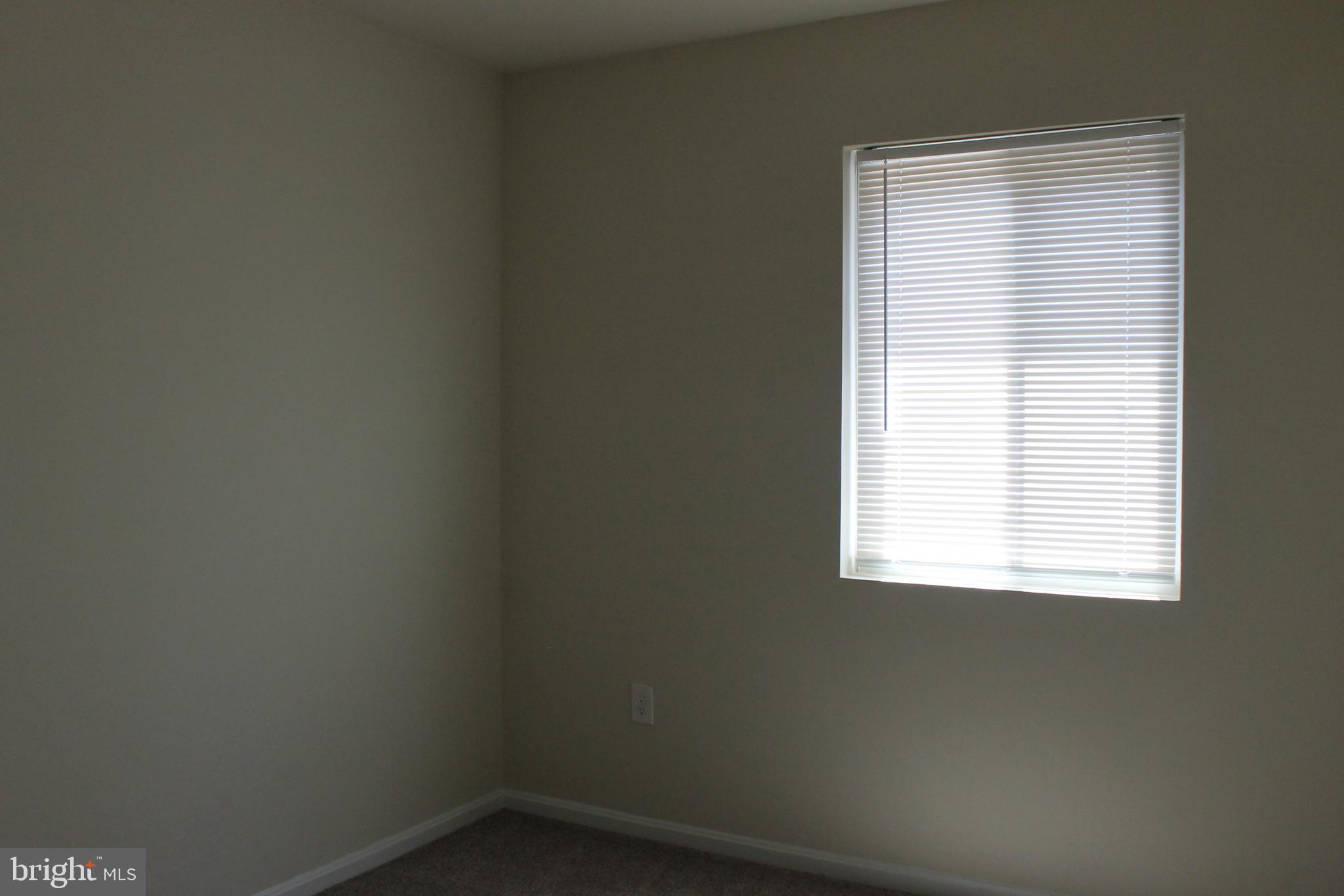 GEORGETOWN WOODS - Residential Lease