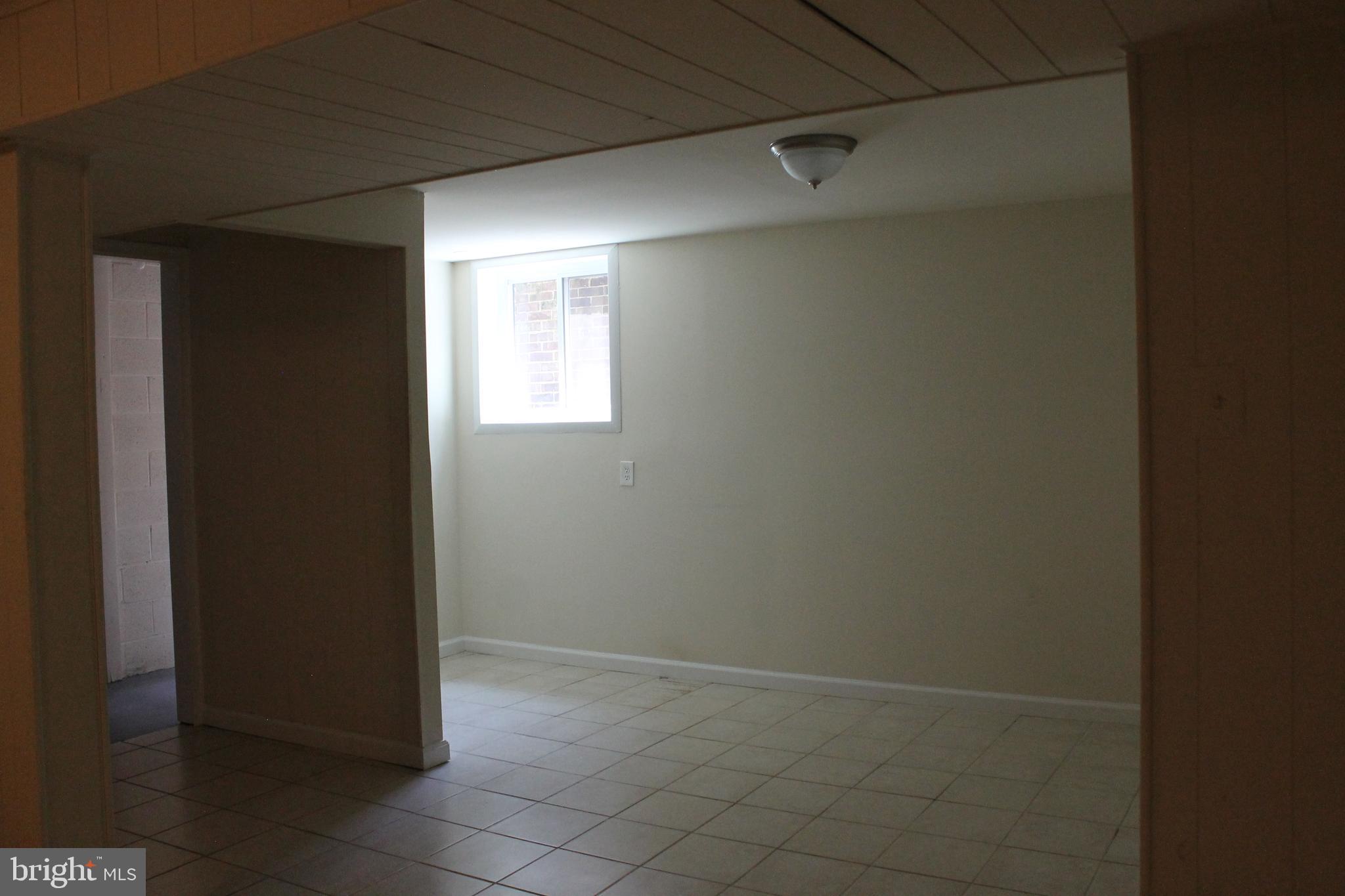 GEORGETOWN WOODS - Residential Lease